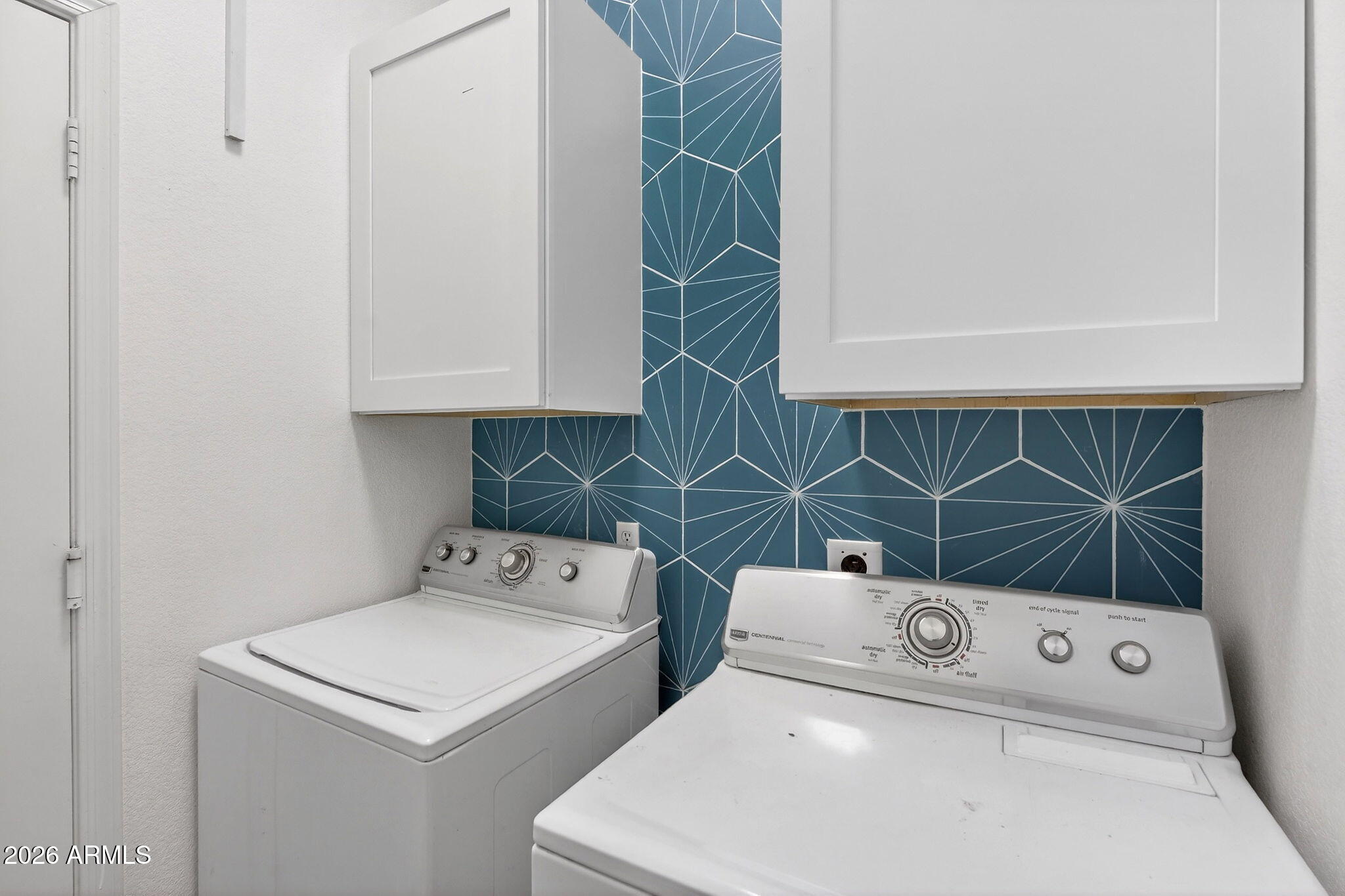 6762 W SHANNON Street