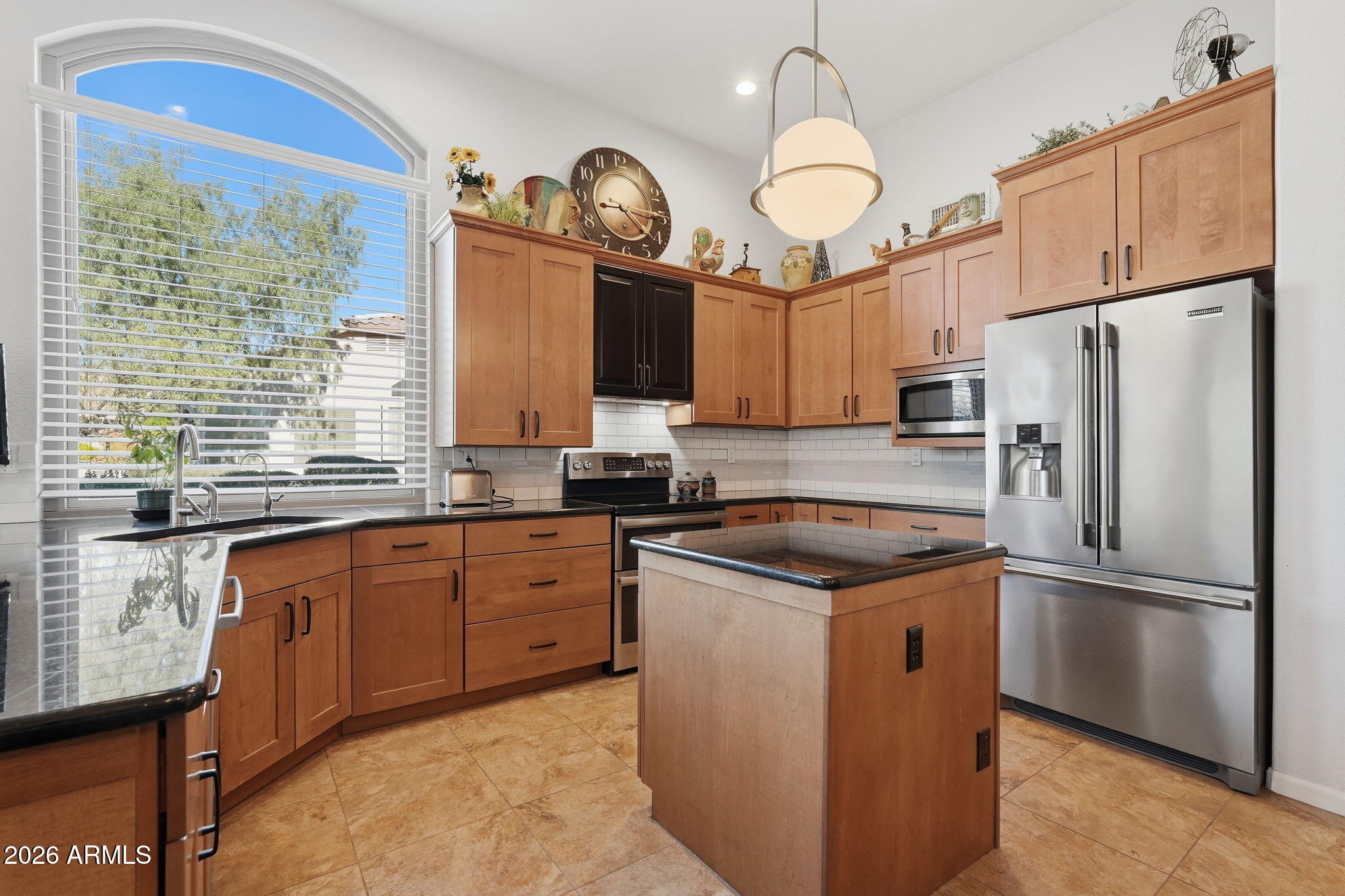 7701 E CHUPAROSA Circle