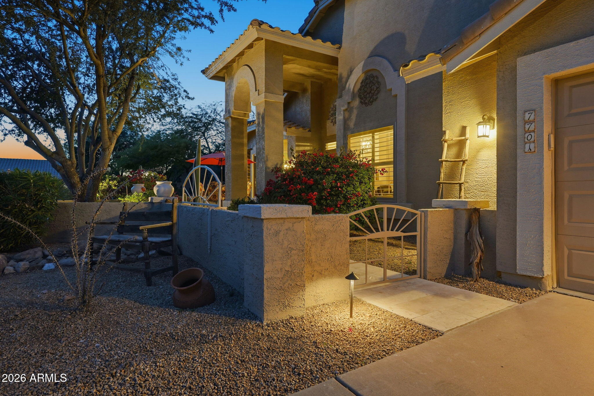 7701 E CHUPAROSA Circle