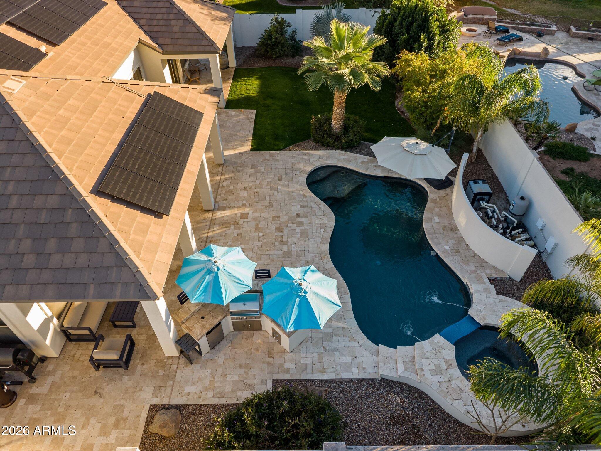 1902 S LOS ALTOS Drive