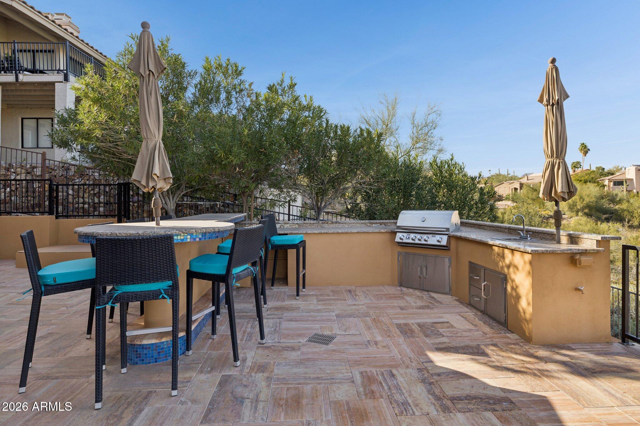 15832 E CHOLLA Drive