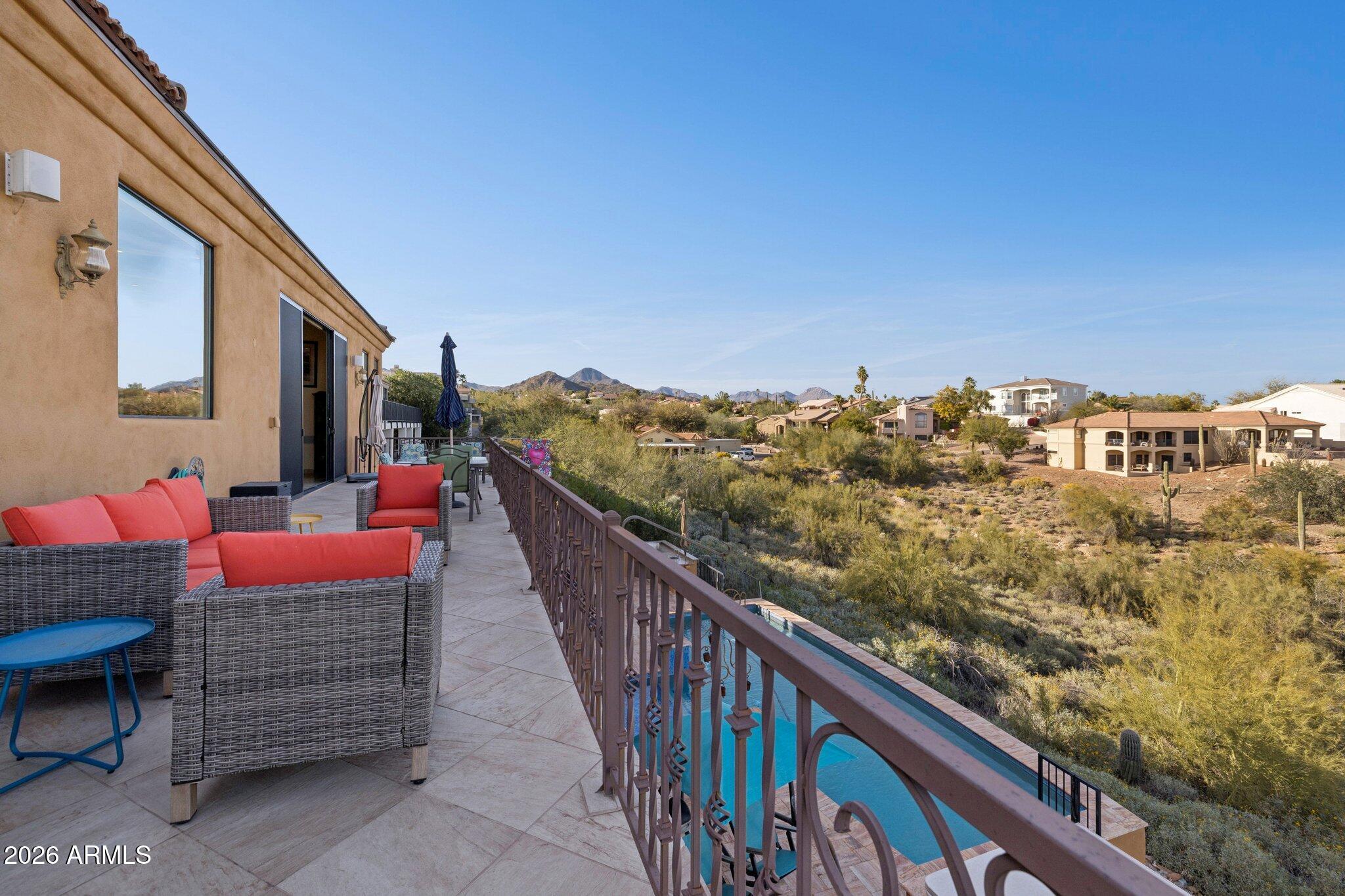 15832 E CHOLLA Drive