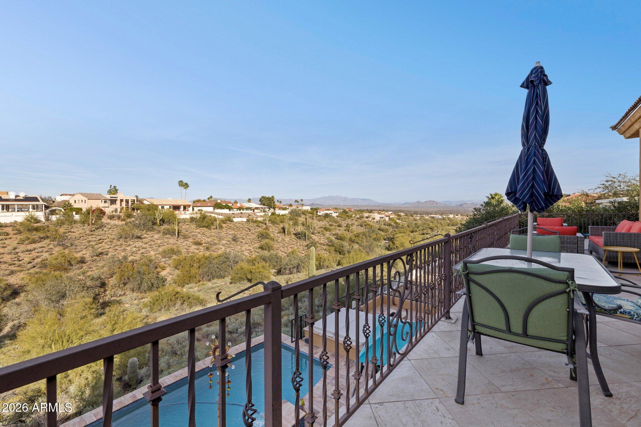 15832 E CHOLLA Drive