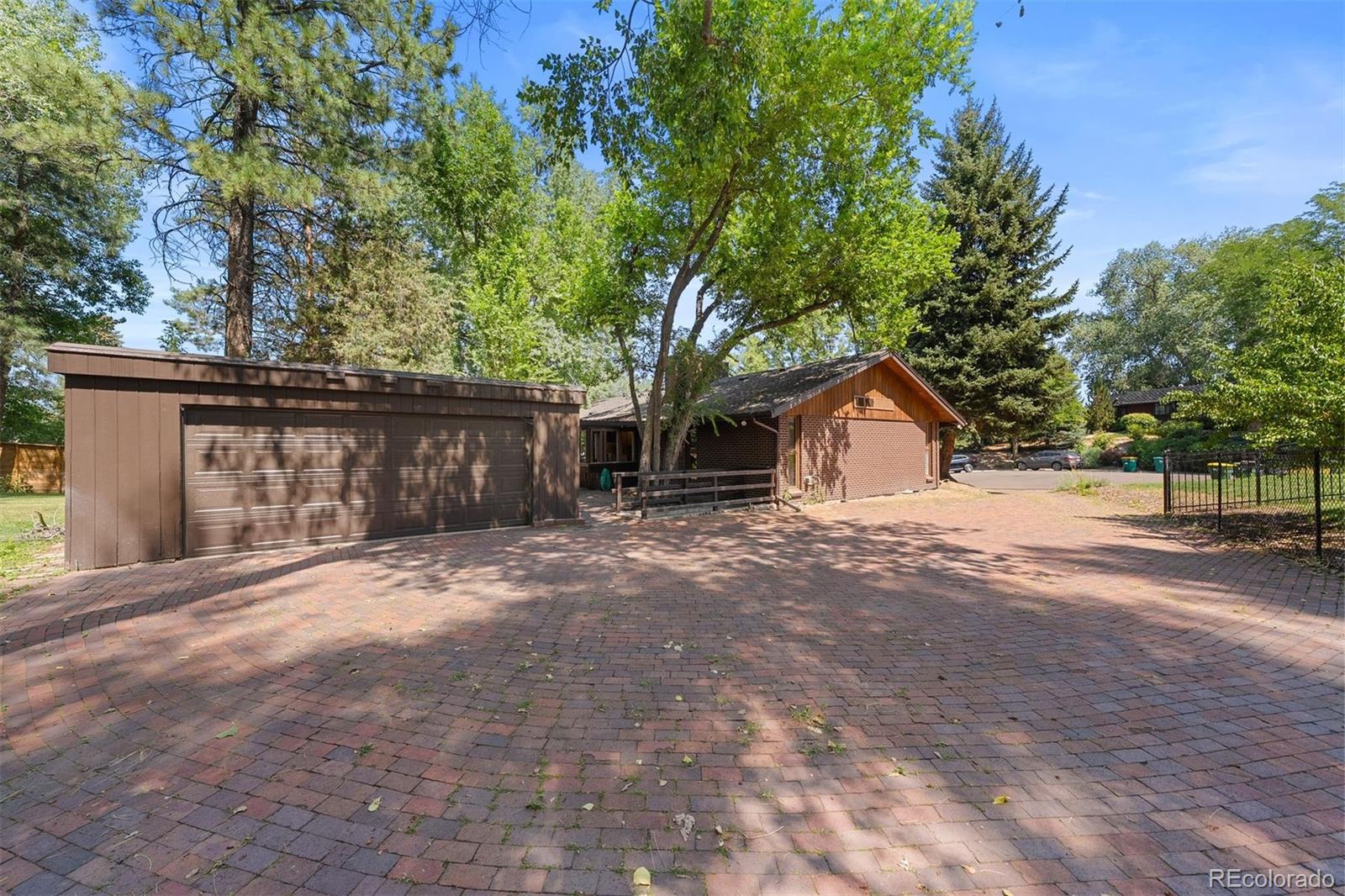 11712 W 21st Place