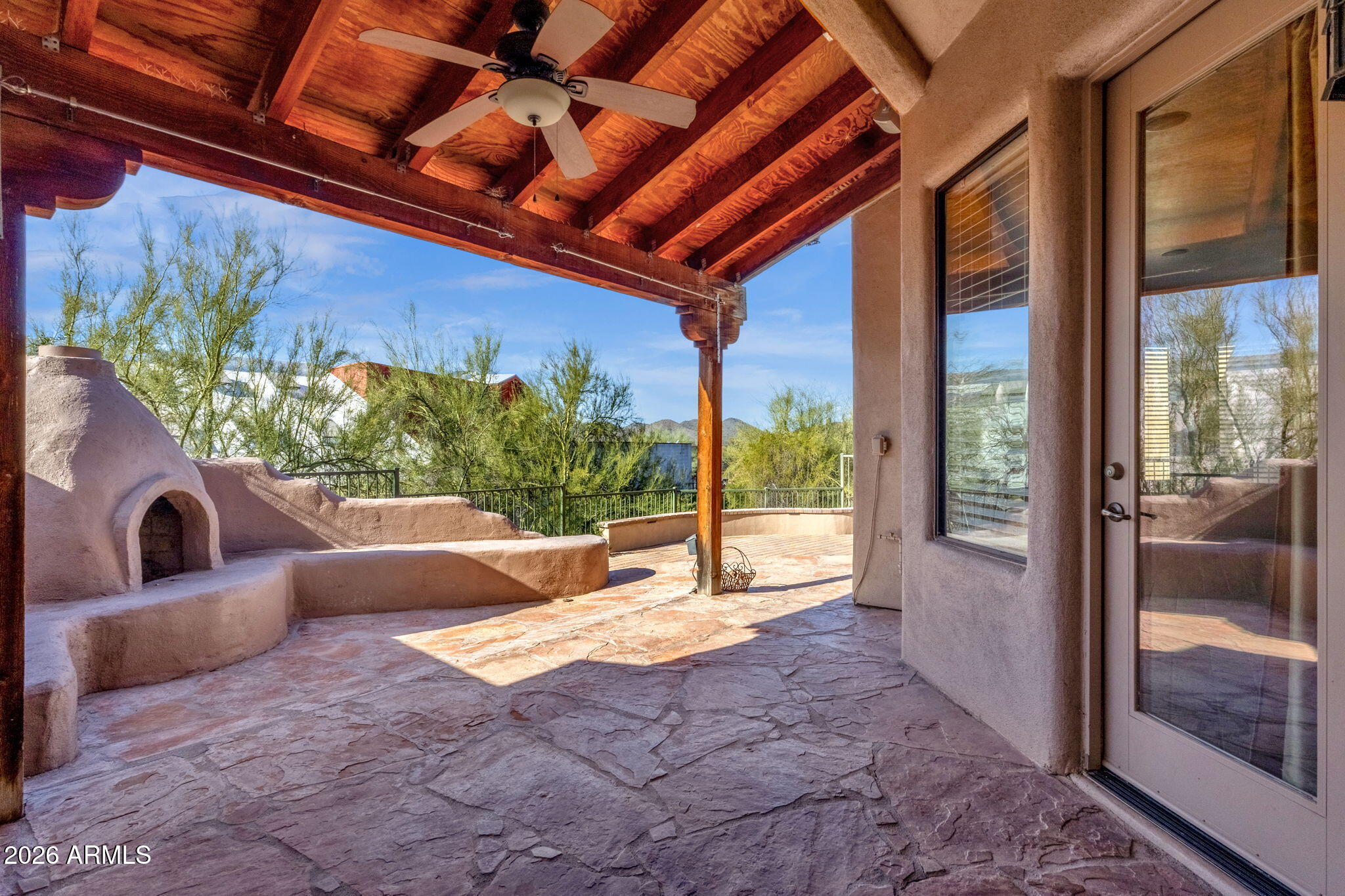 6067 E Knolls Way Way S