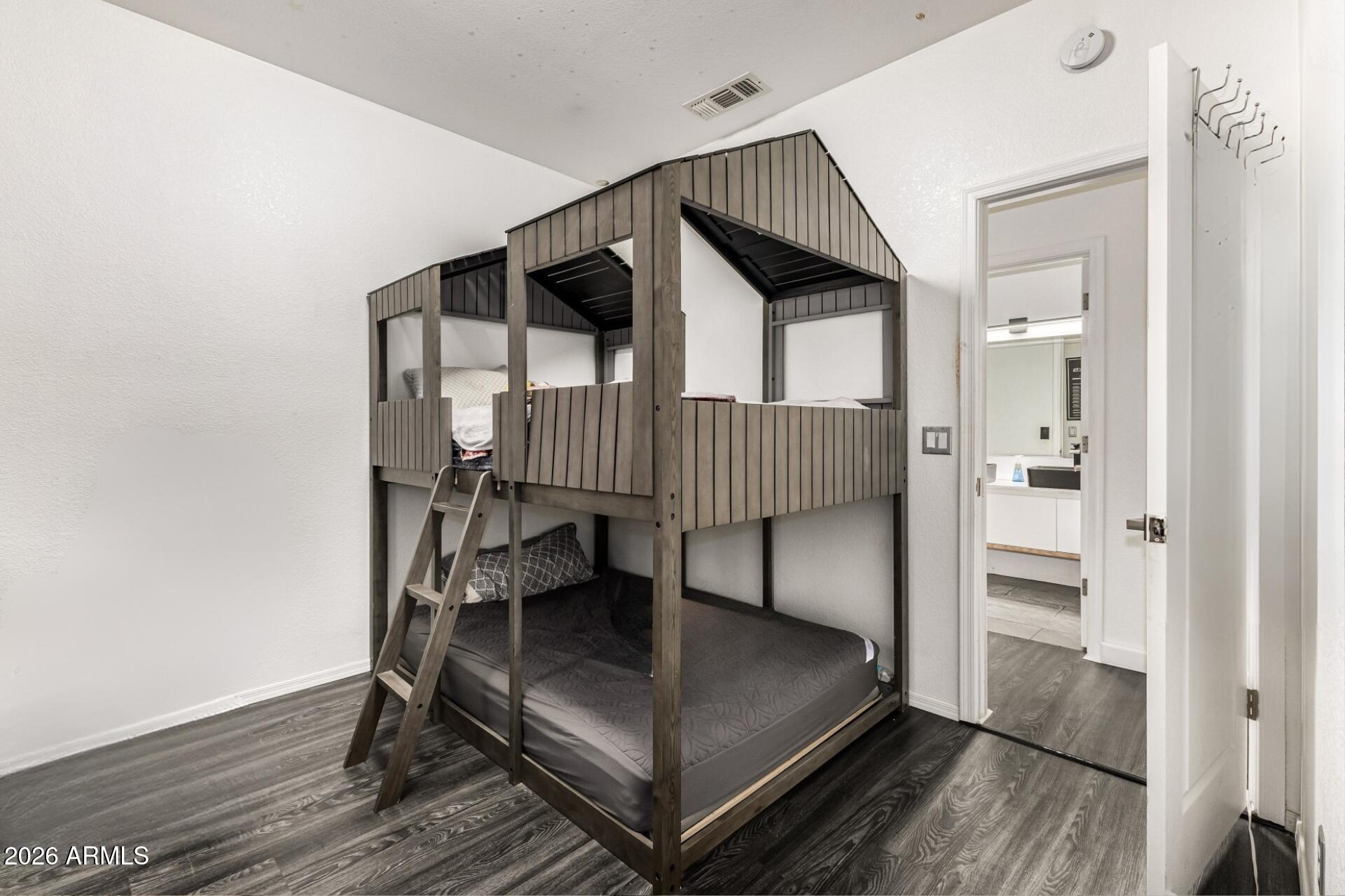 11224 S FIESTA Court