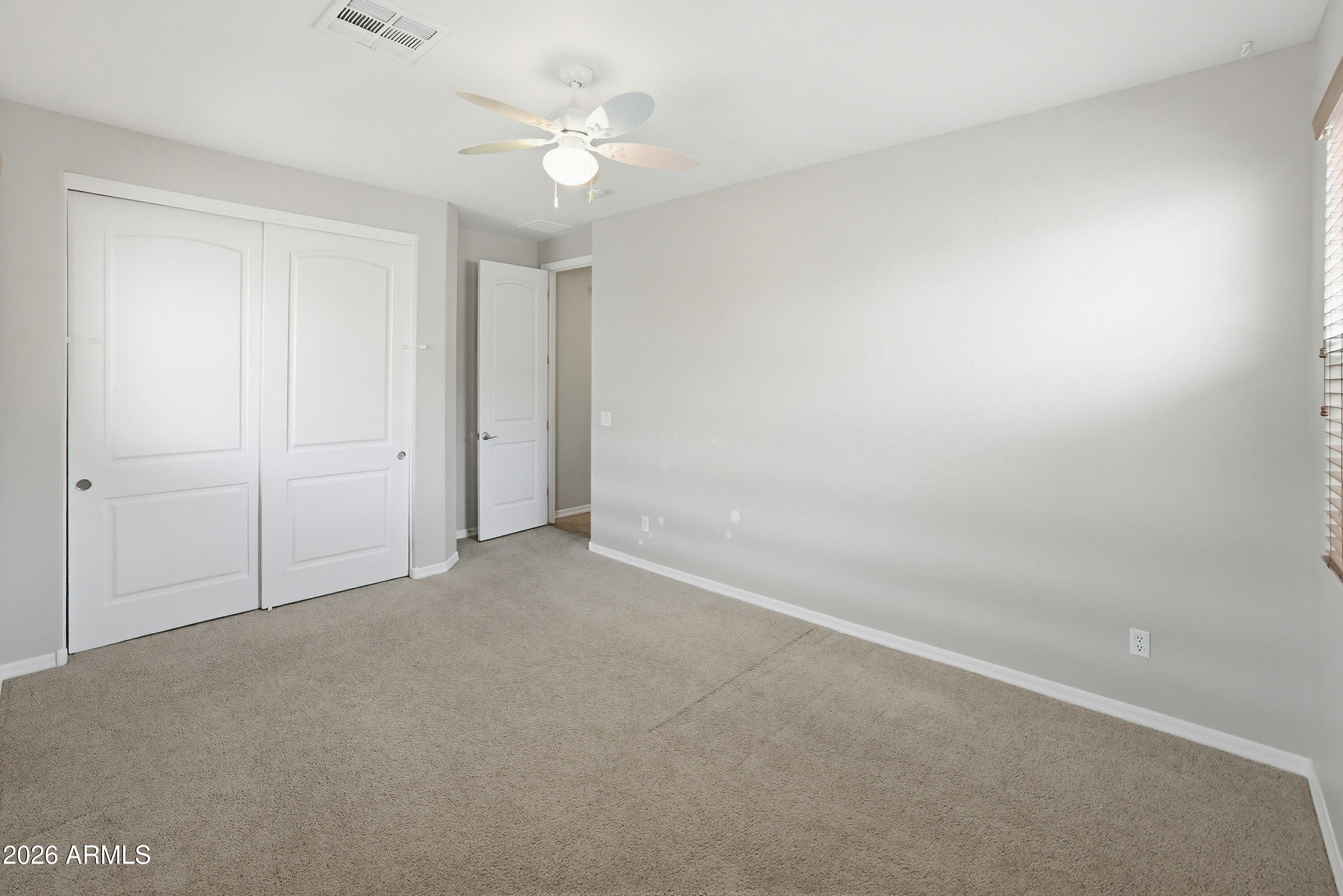 1735 W ALOE VERA Drive