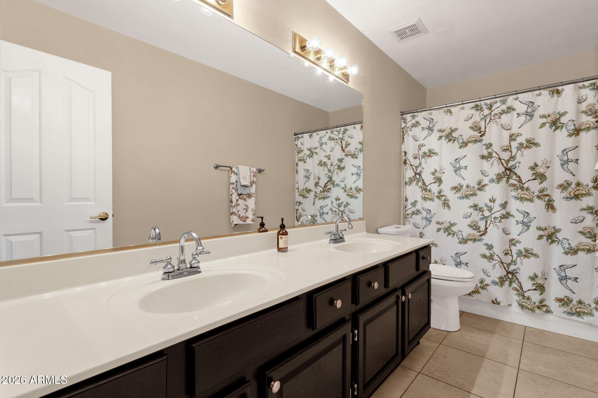 2639 E VERBENA Drive