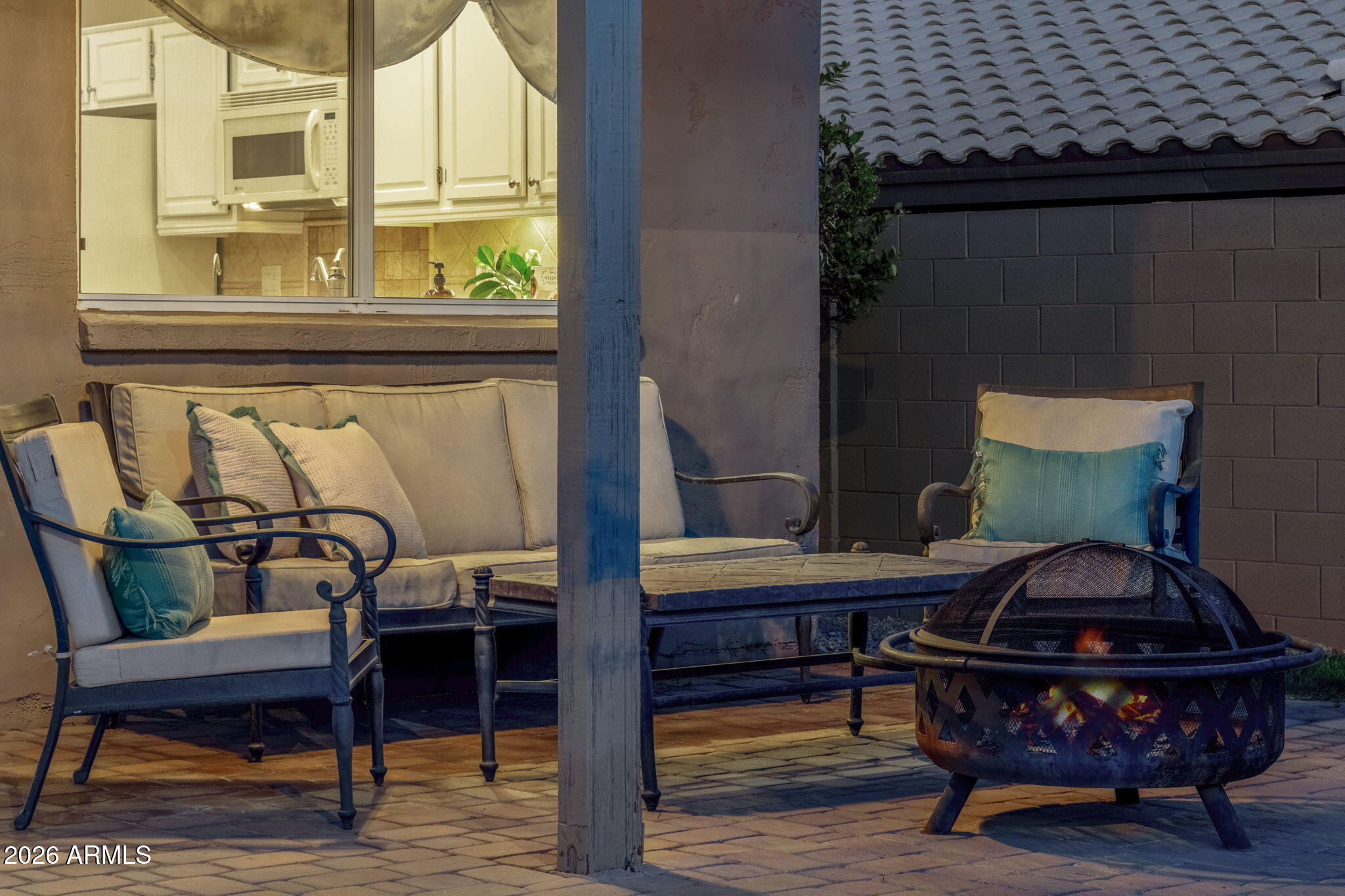 2639 E VERBENA Drive