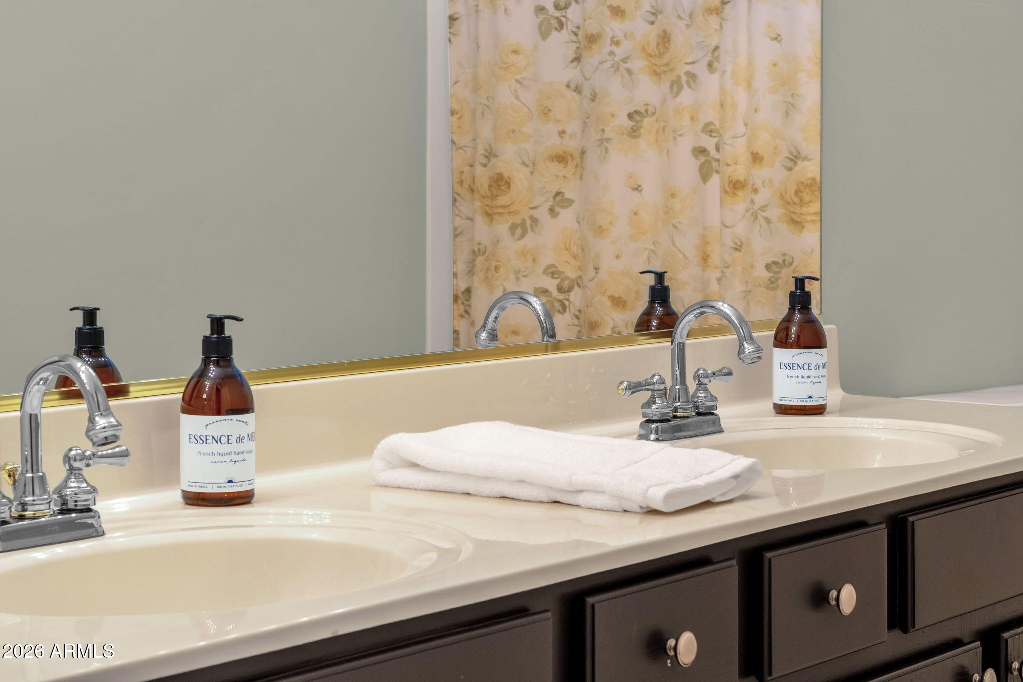 2639 E VERBENA Drive