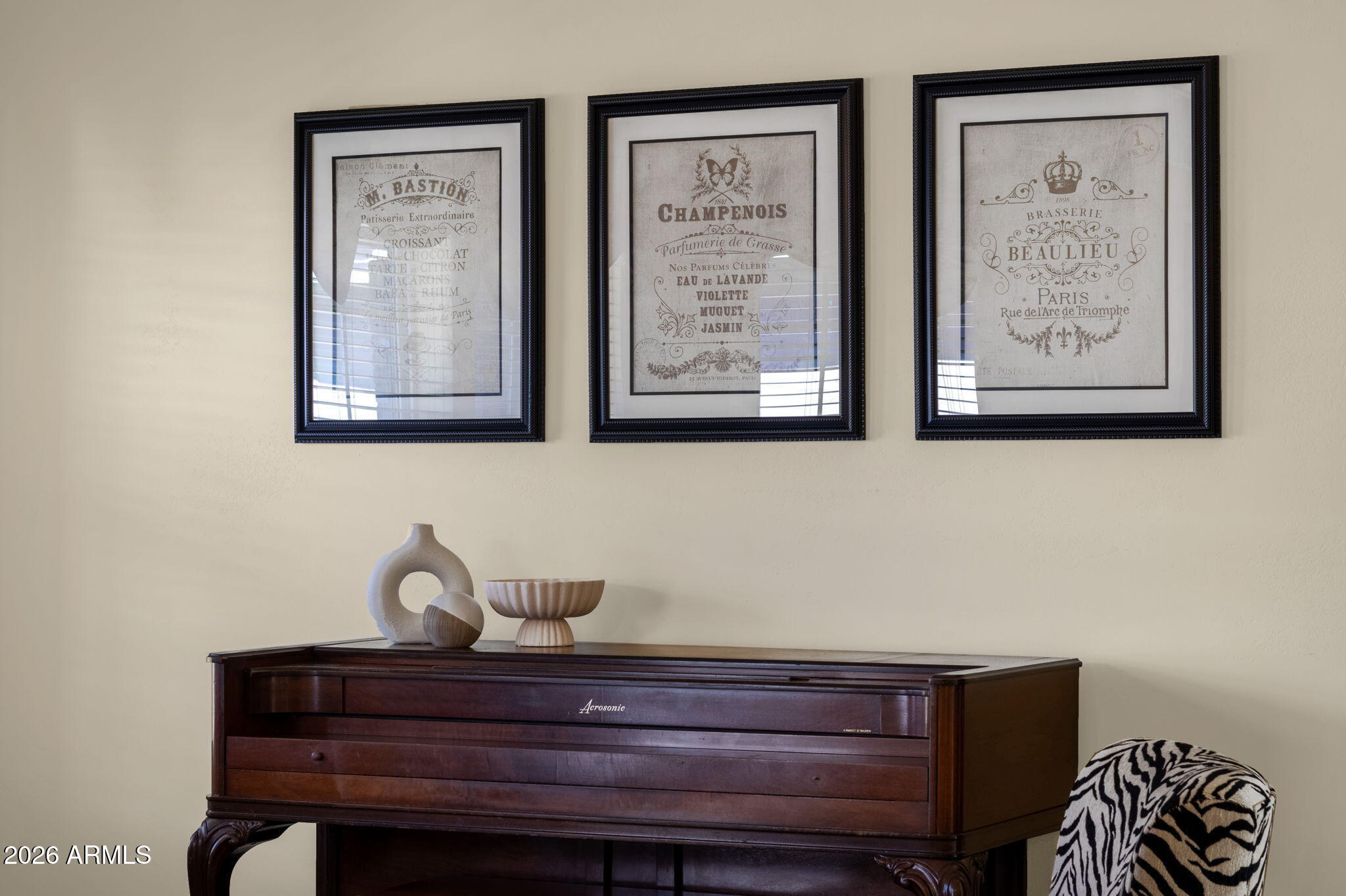 2639 E VERBENA Drive