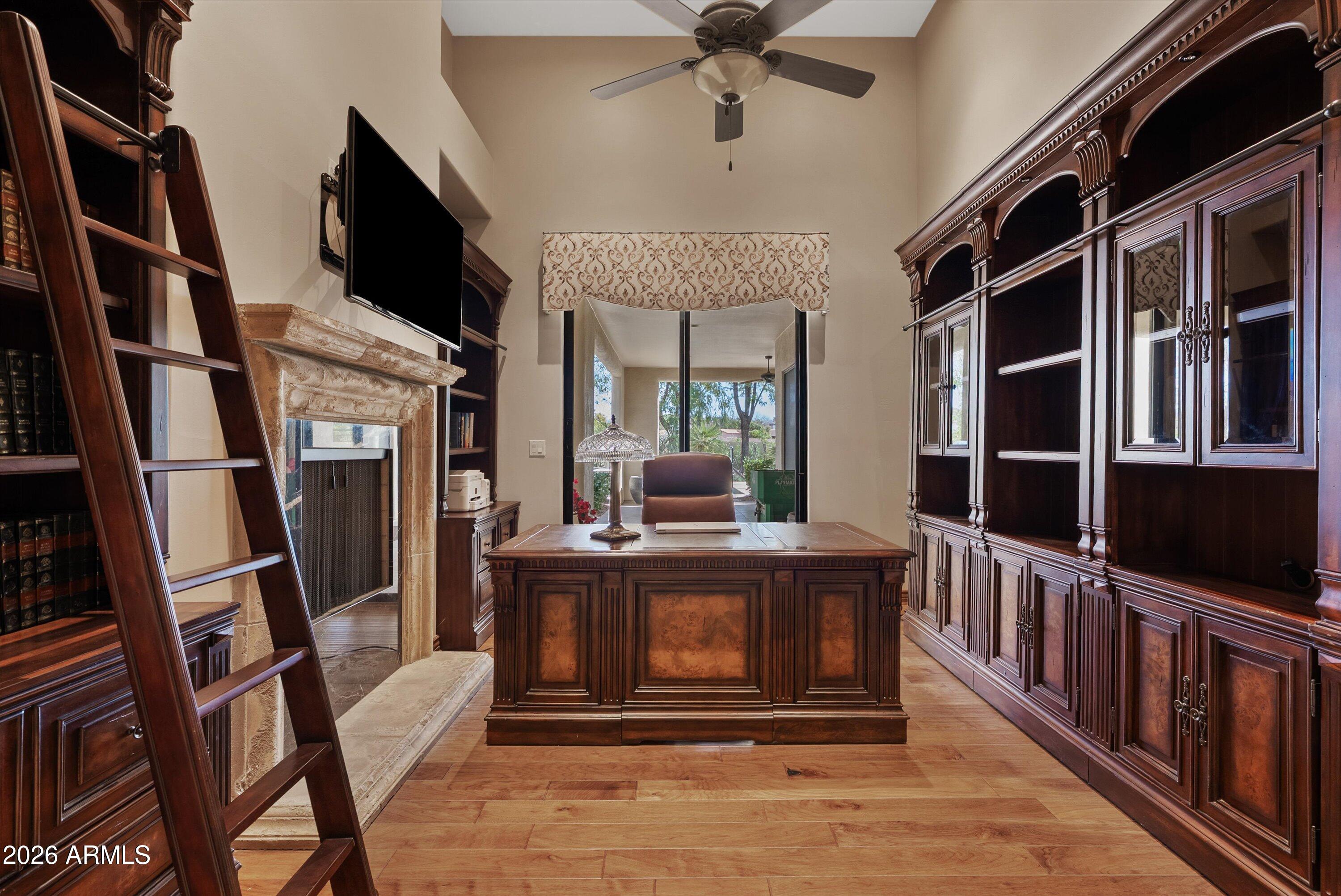 4477 E TURNBERRY Court