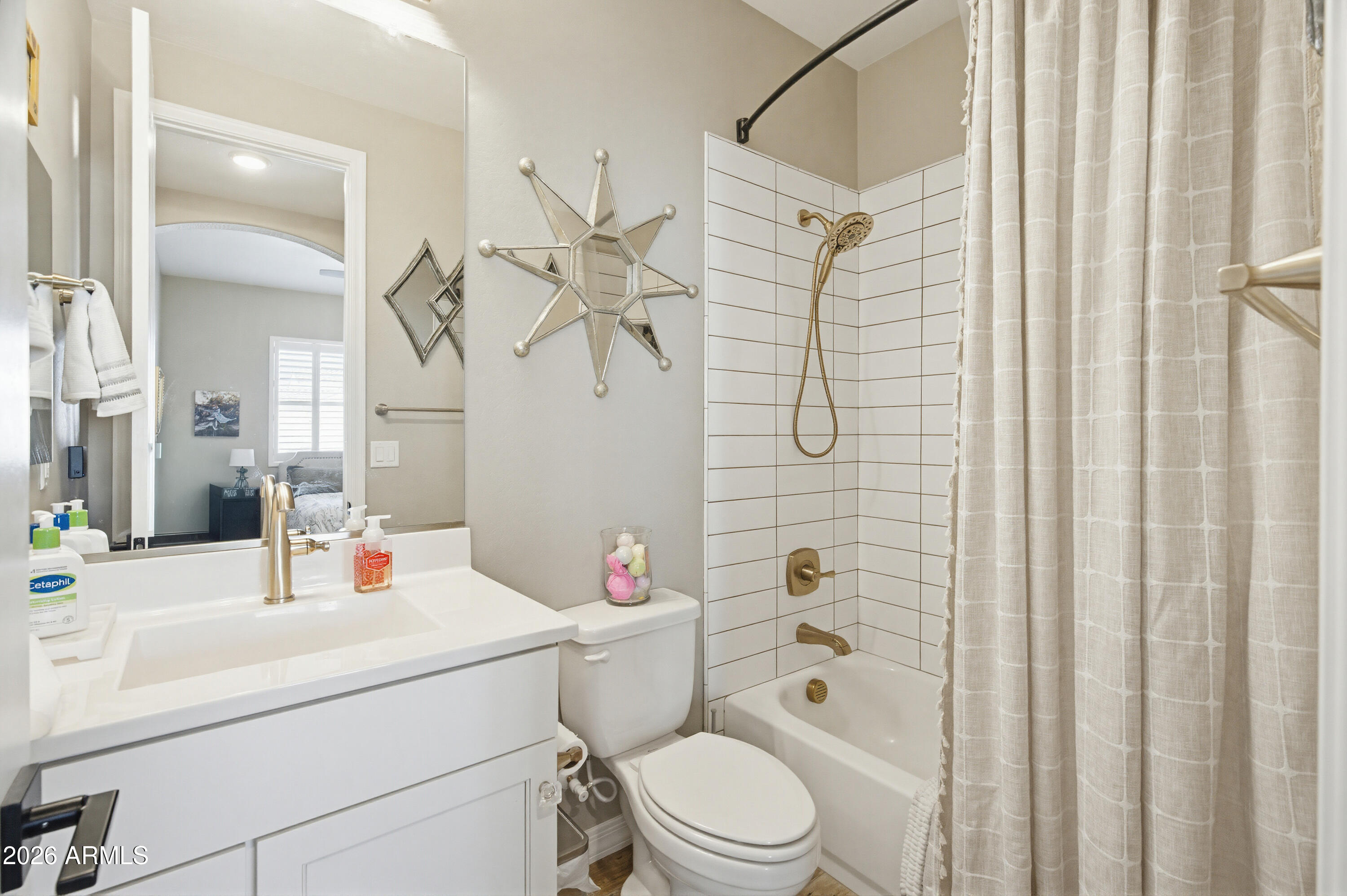 17811 E Augusta Avenue