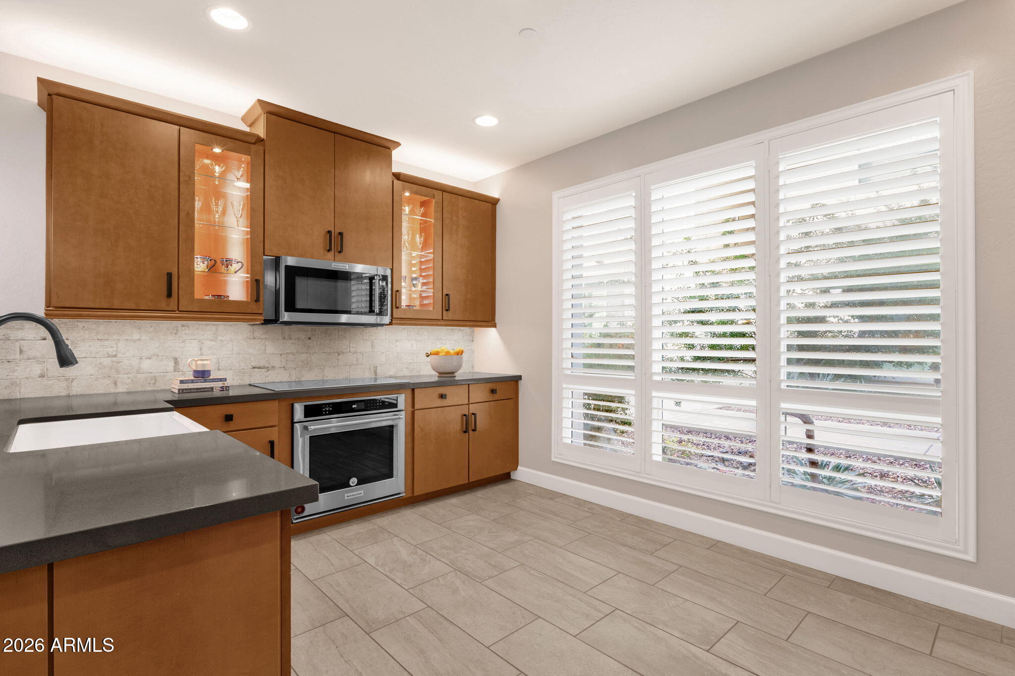 1250 N ABBEY Lane 124