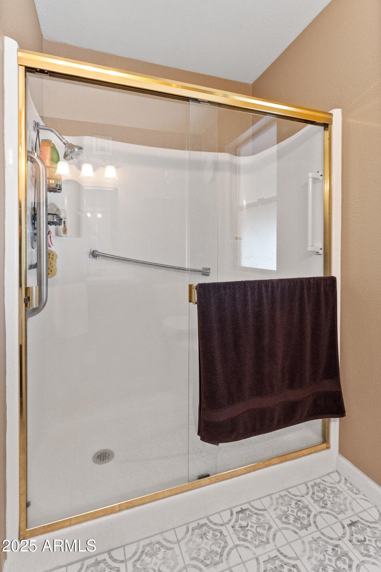 10229 W BOLIVAR Drive