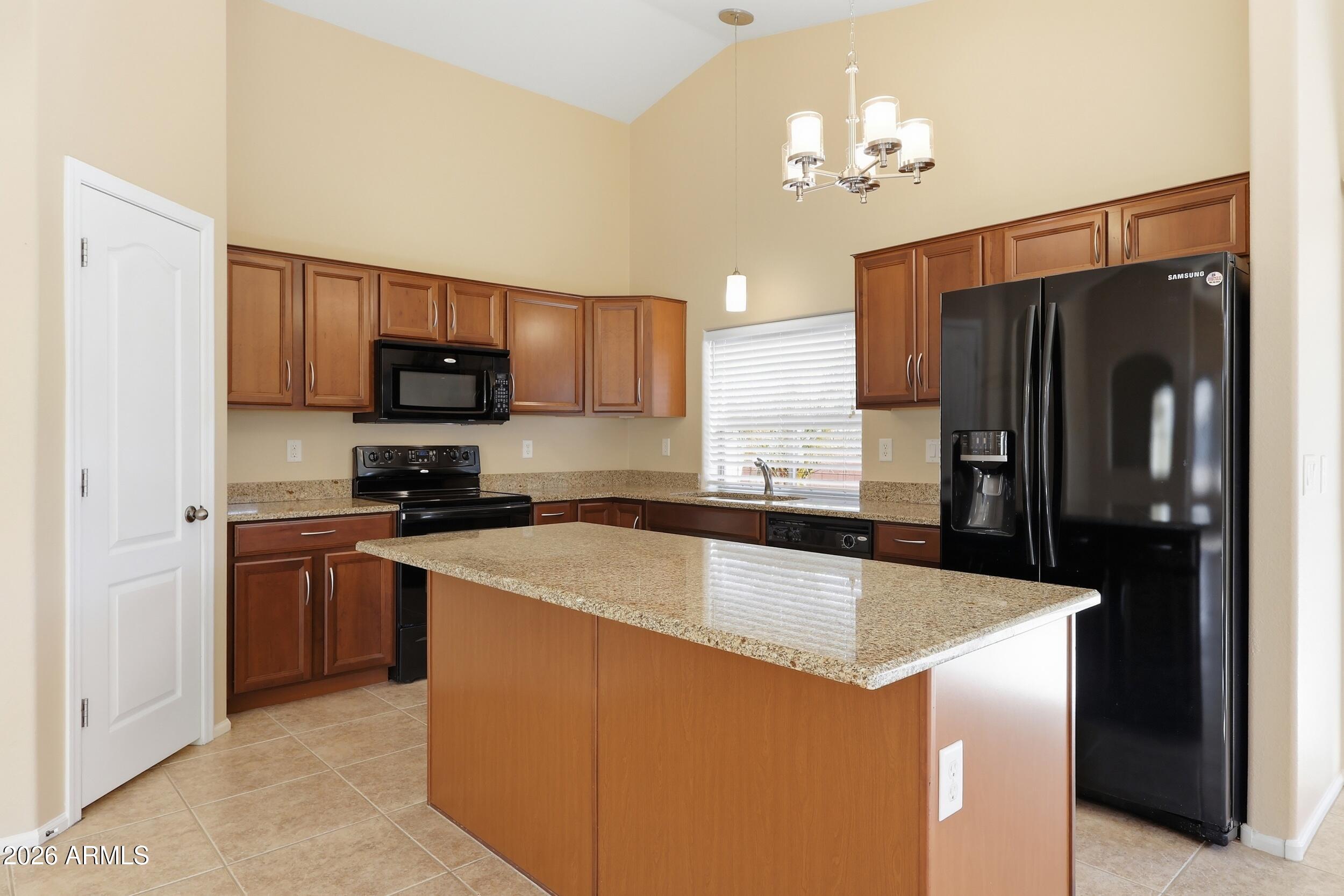 779 E MULE TRAIN Trail