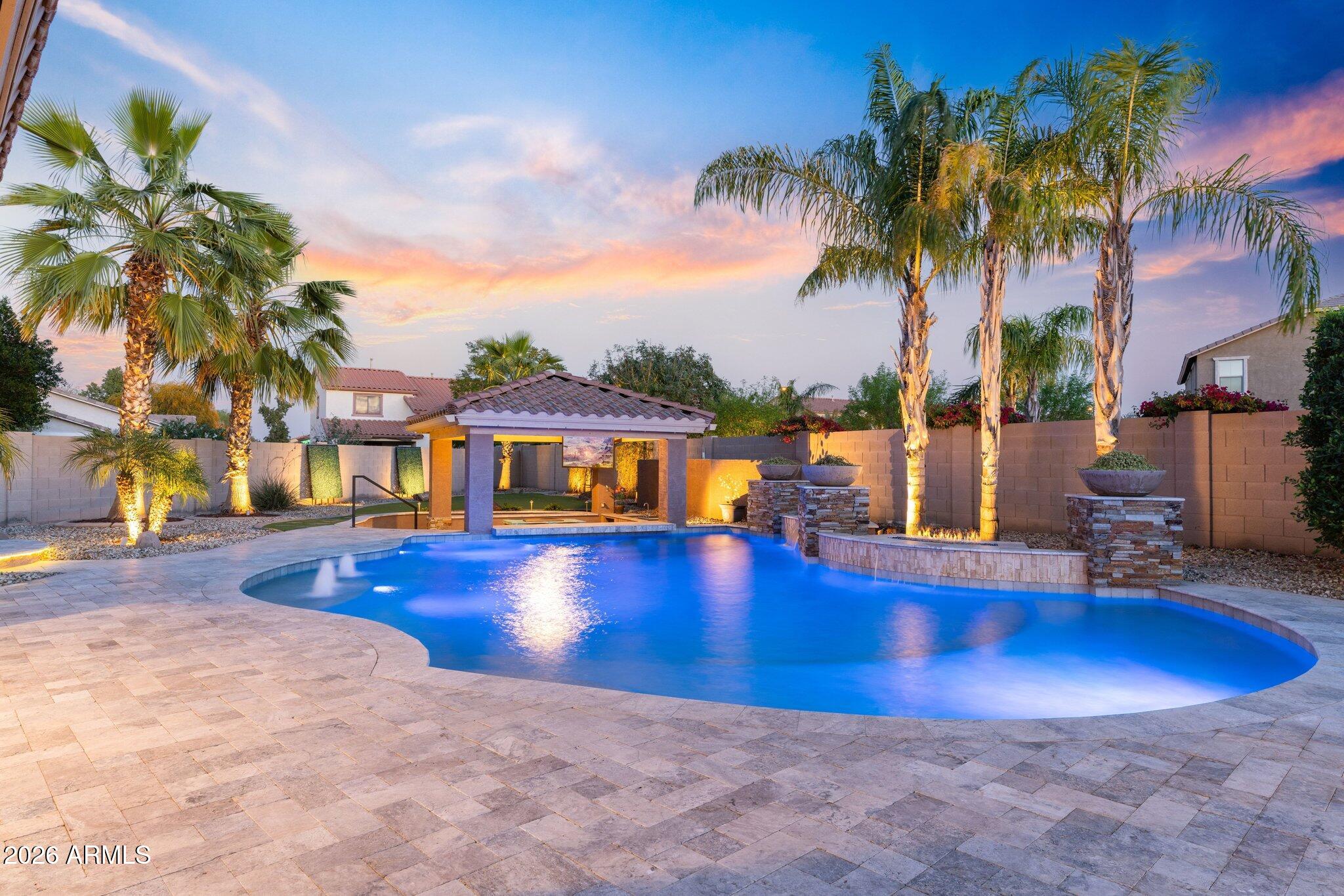 1179 E REGENT Drive