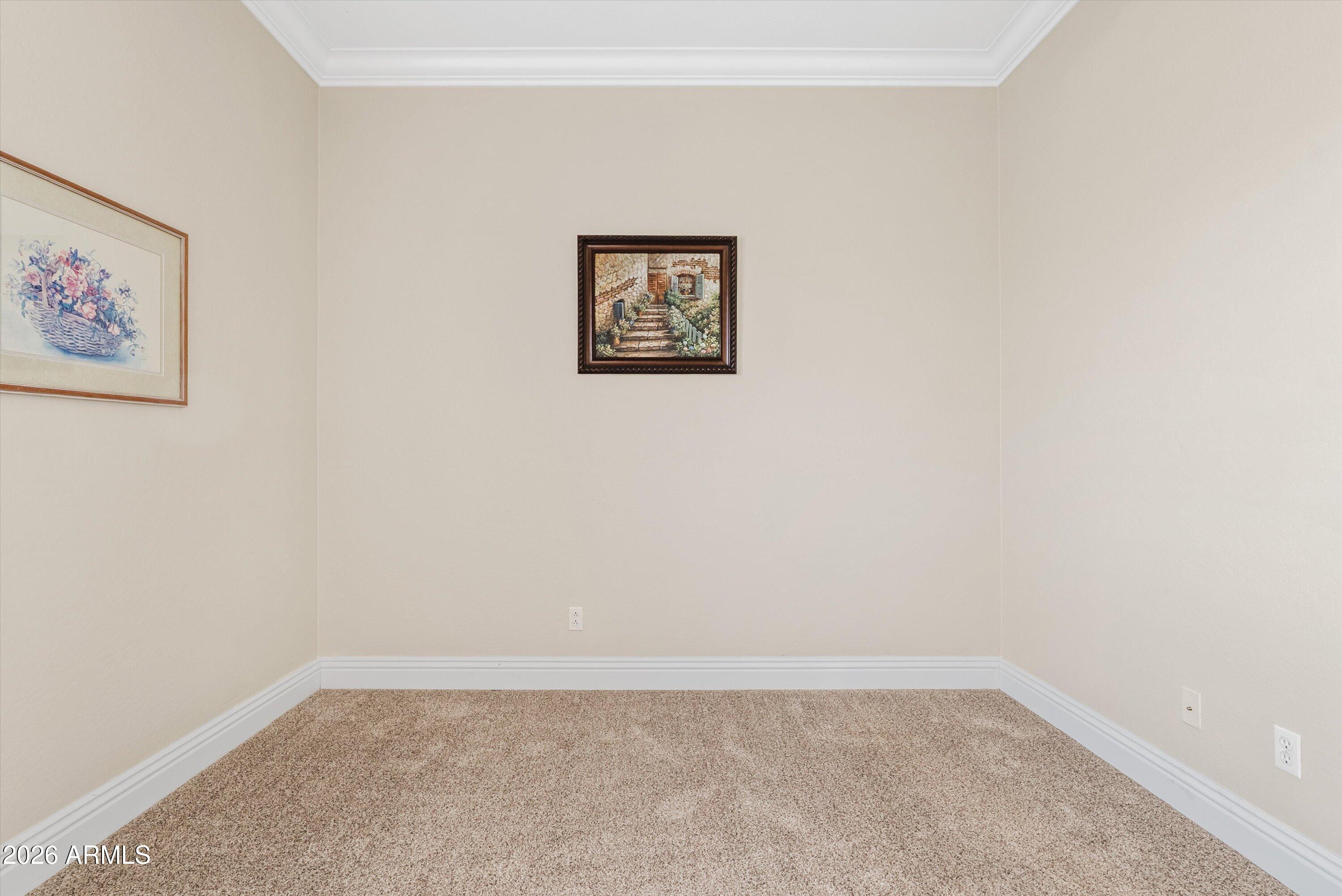 6926 S ST RUBEN Avenue