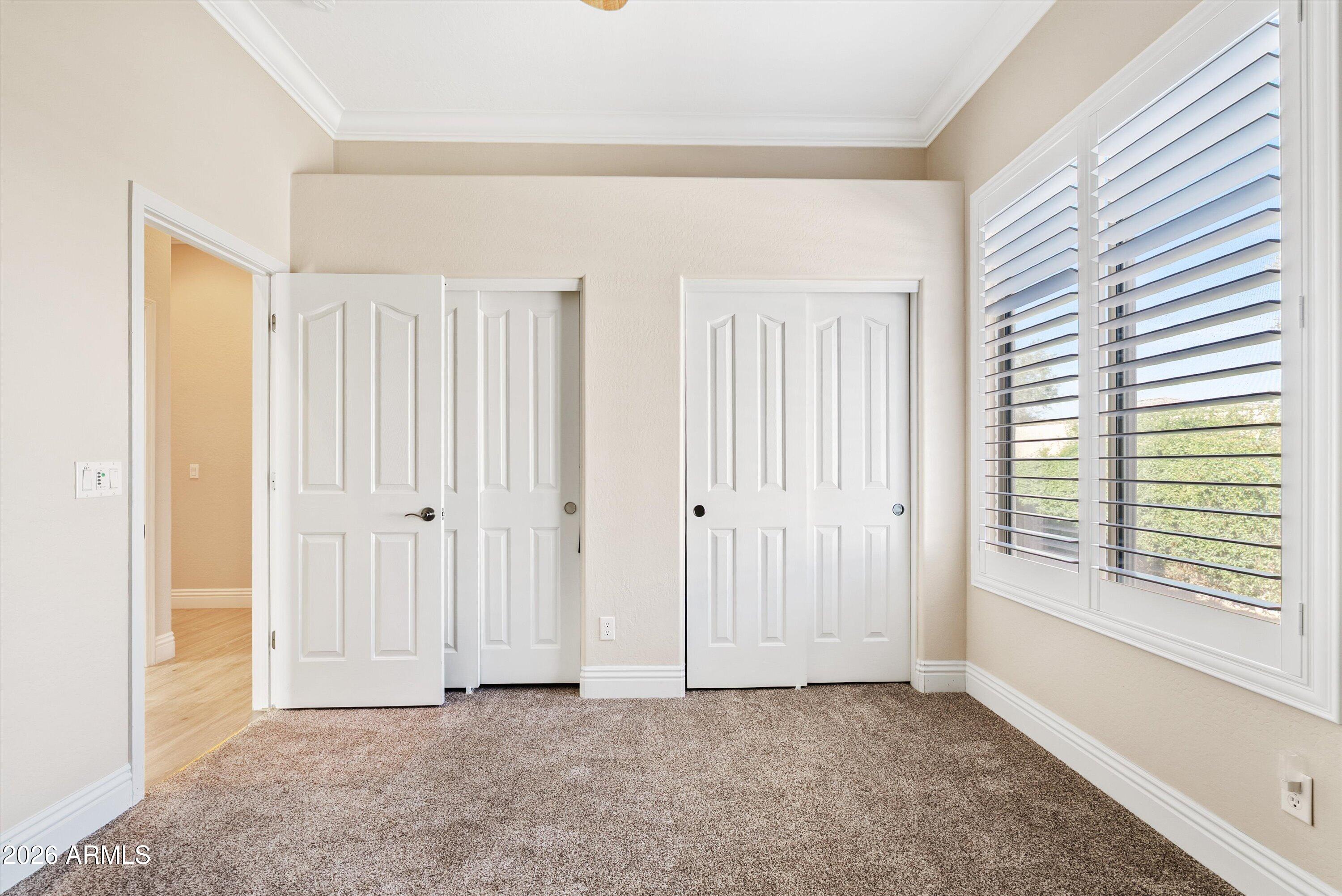 6926 S ST RUBEN Avenue