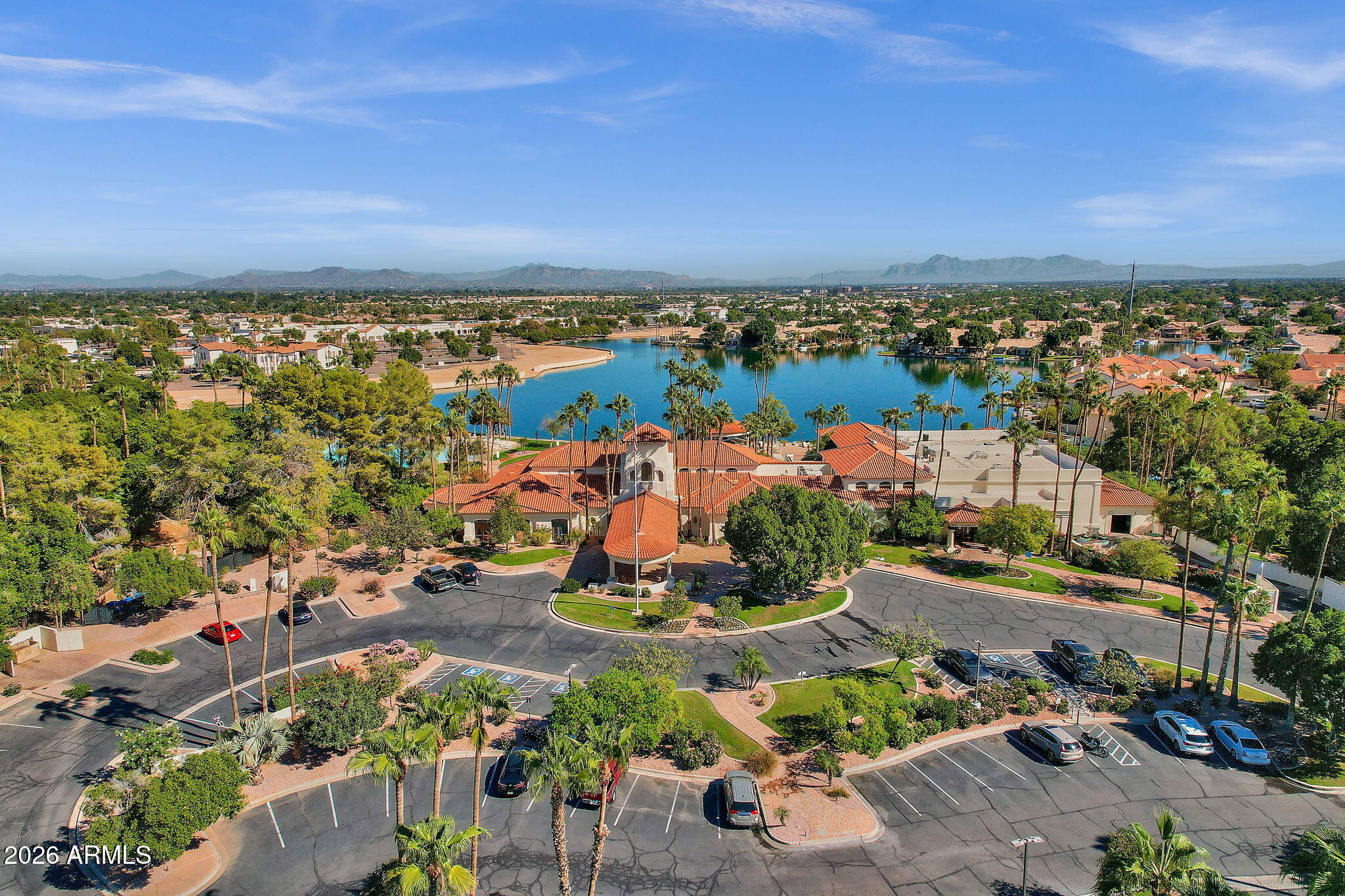 1542 E CATAMARAN Drive