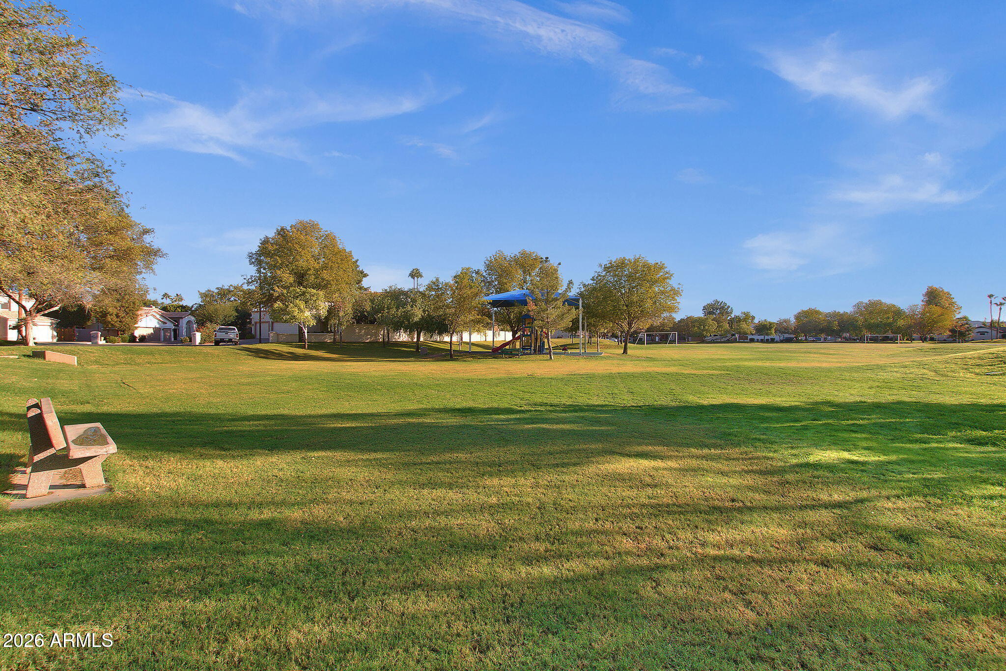 1542 E CATAMARAN Drive