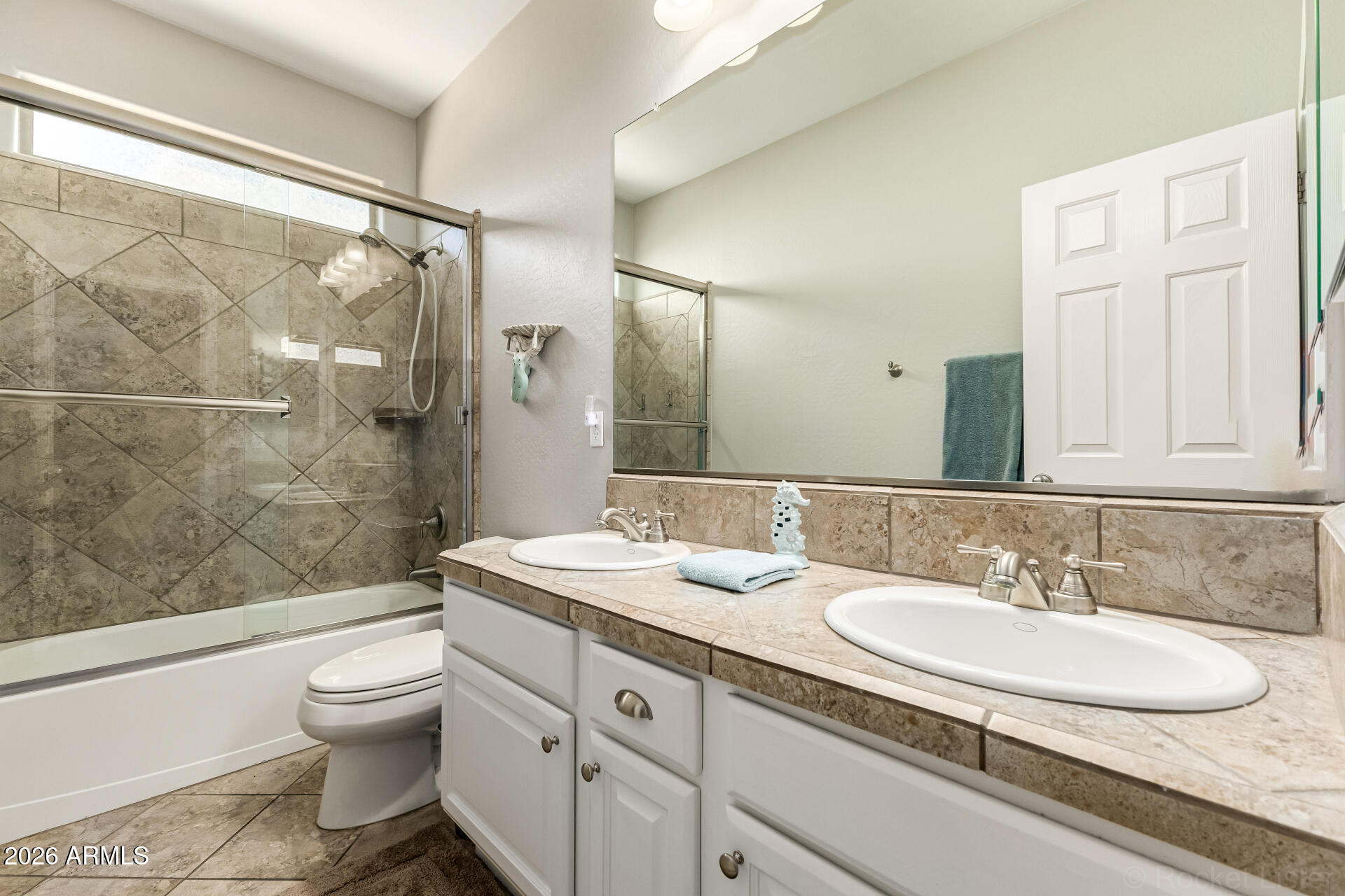 417 W DESERT BROOM Drive