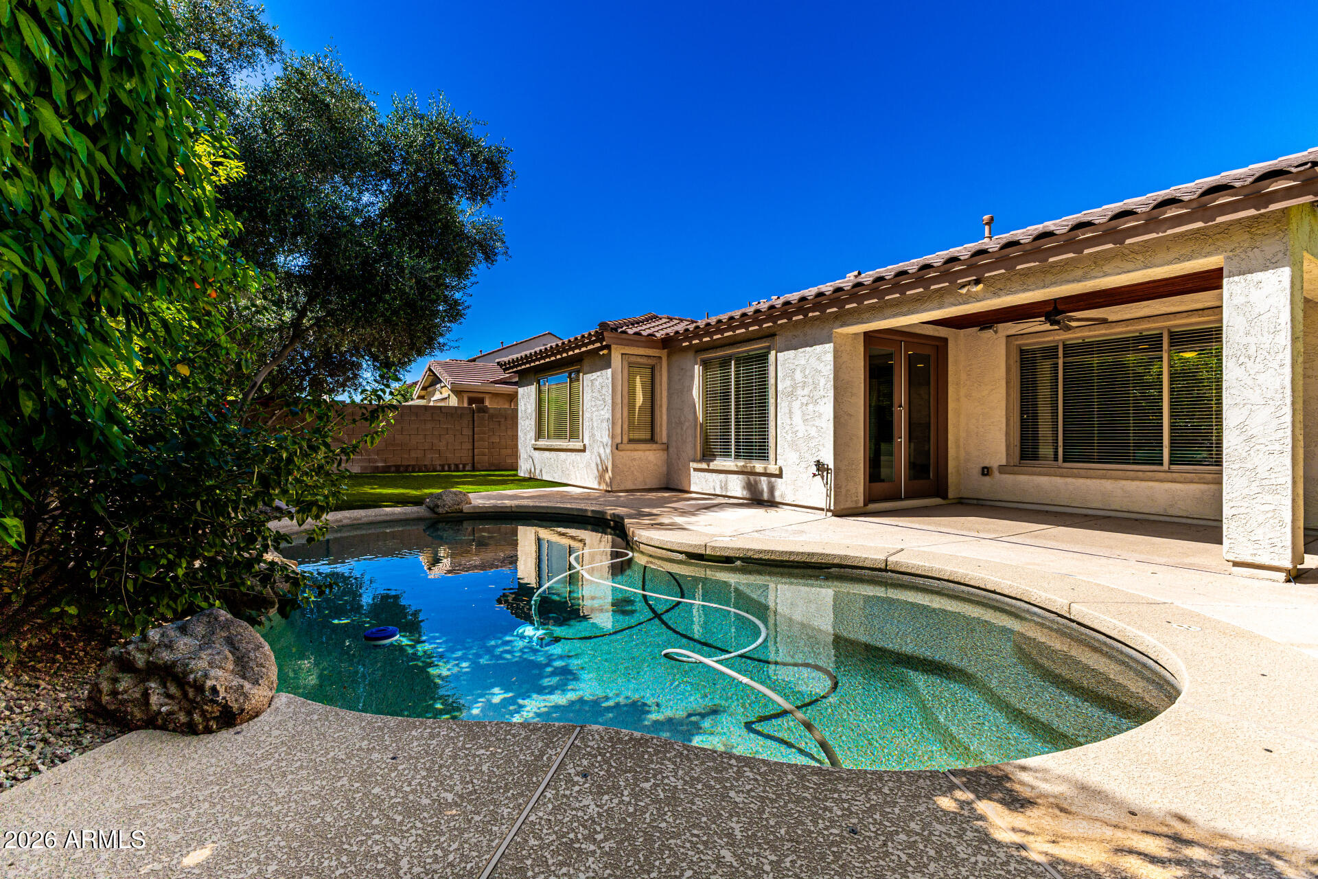 417 W DESERT BROOM Drive