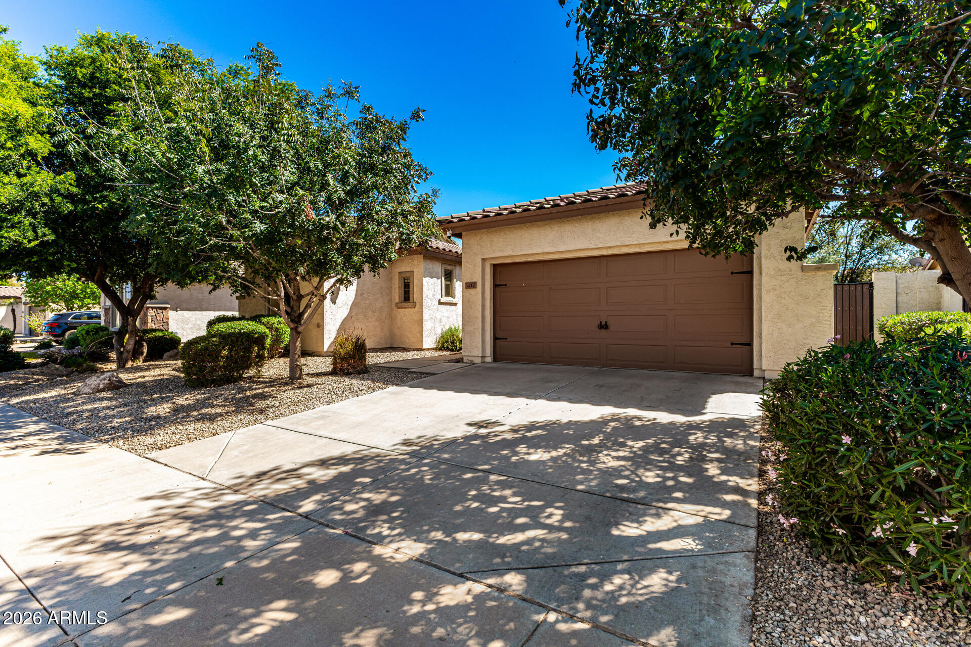 417 W DESERT BROOM Drive