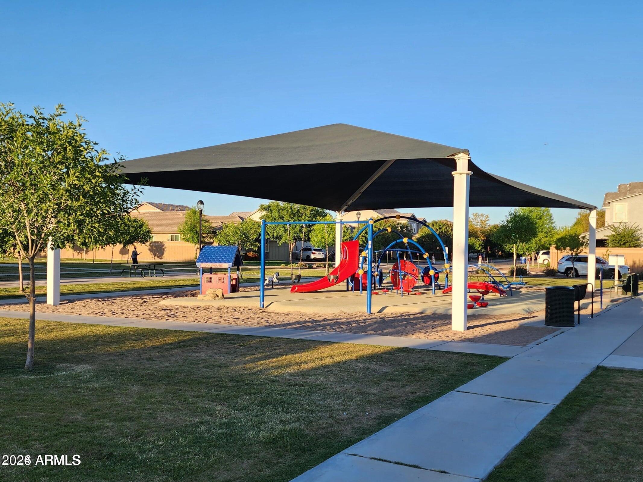 7260 E PORTOBELLO Avenue