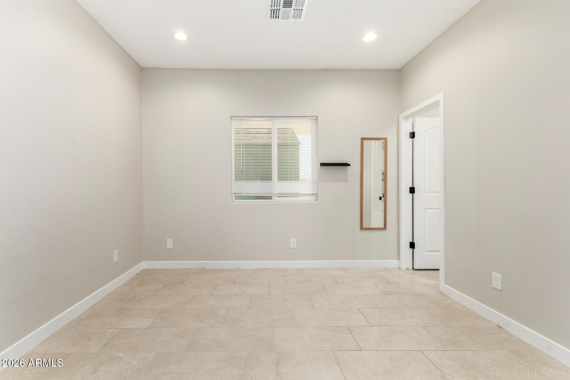 10019 W MONACO Boulevard