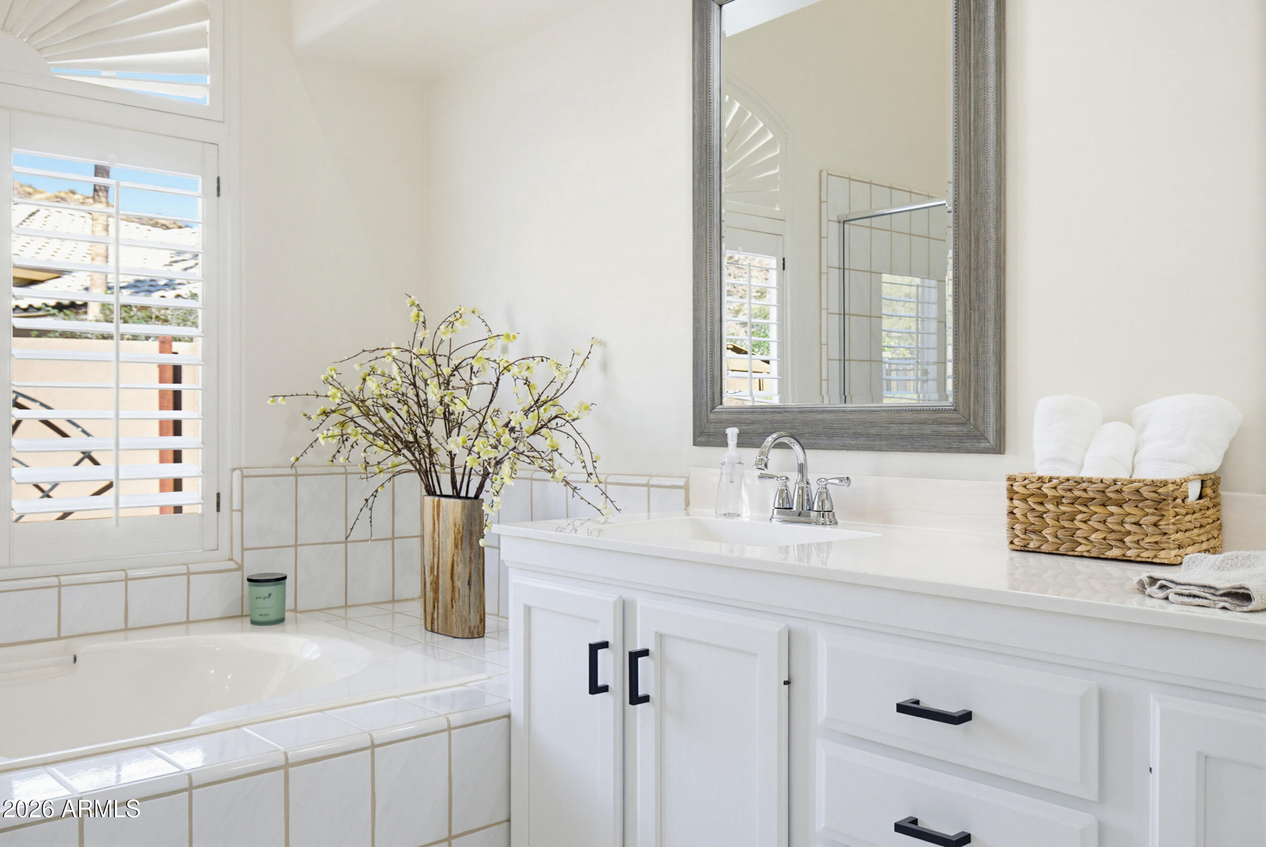 2630 E Silverwood Drive