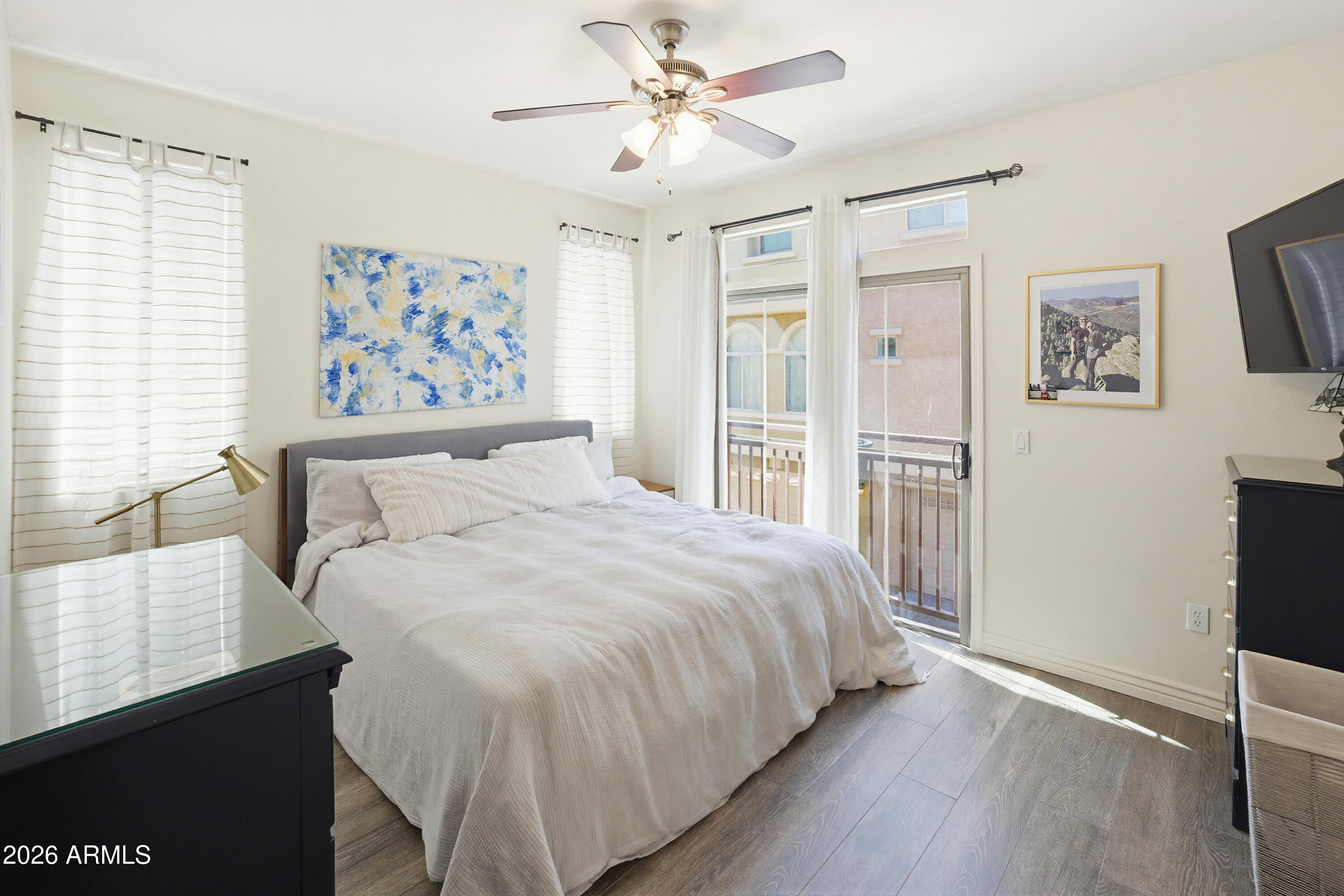 3250 W GREENWAY Road 162