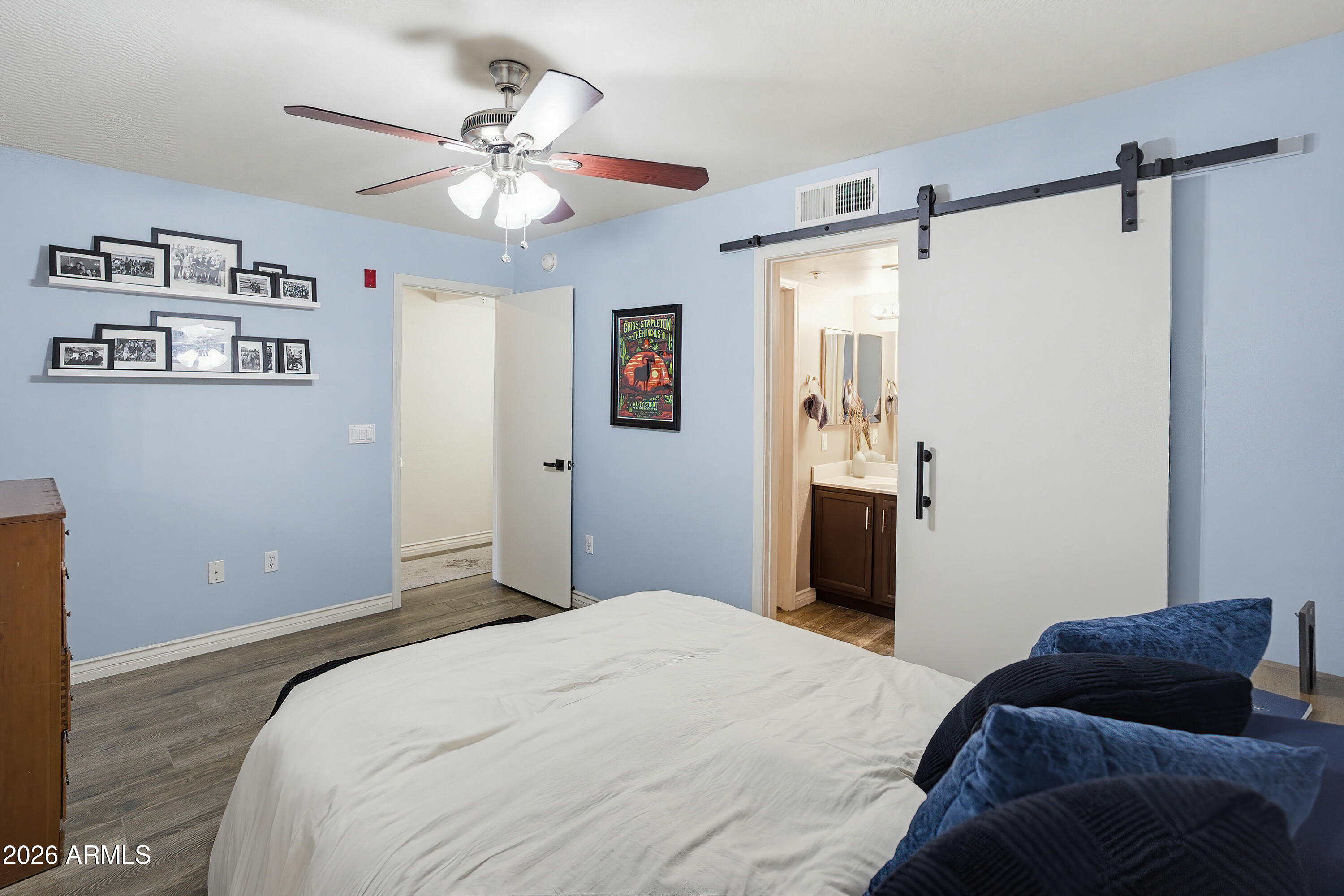 3250 W GREENWAY Road 162