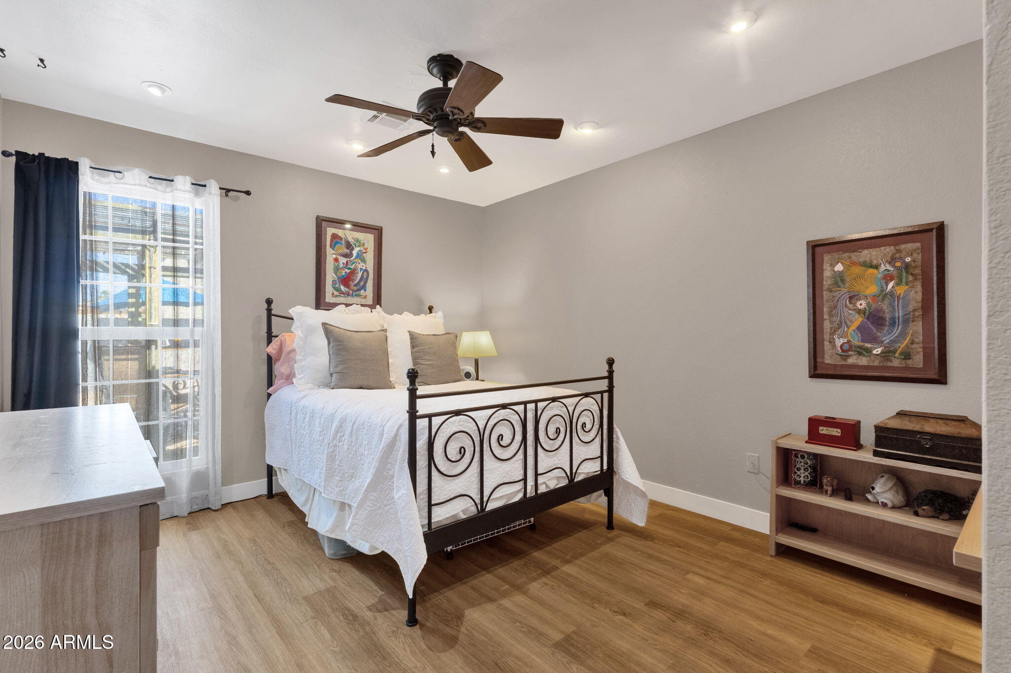 3618 W DEL RIO Street