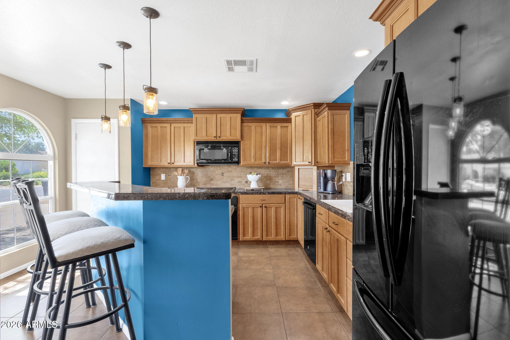 3618 W DEL RIO Street