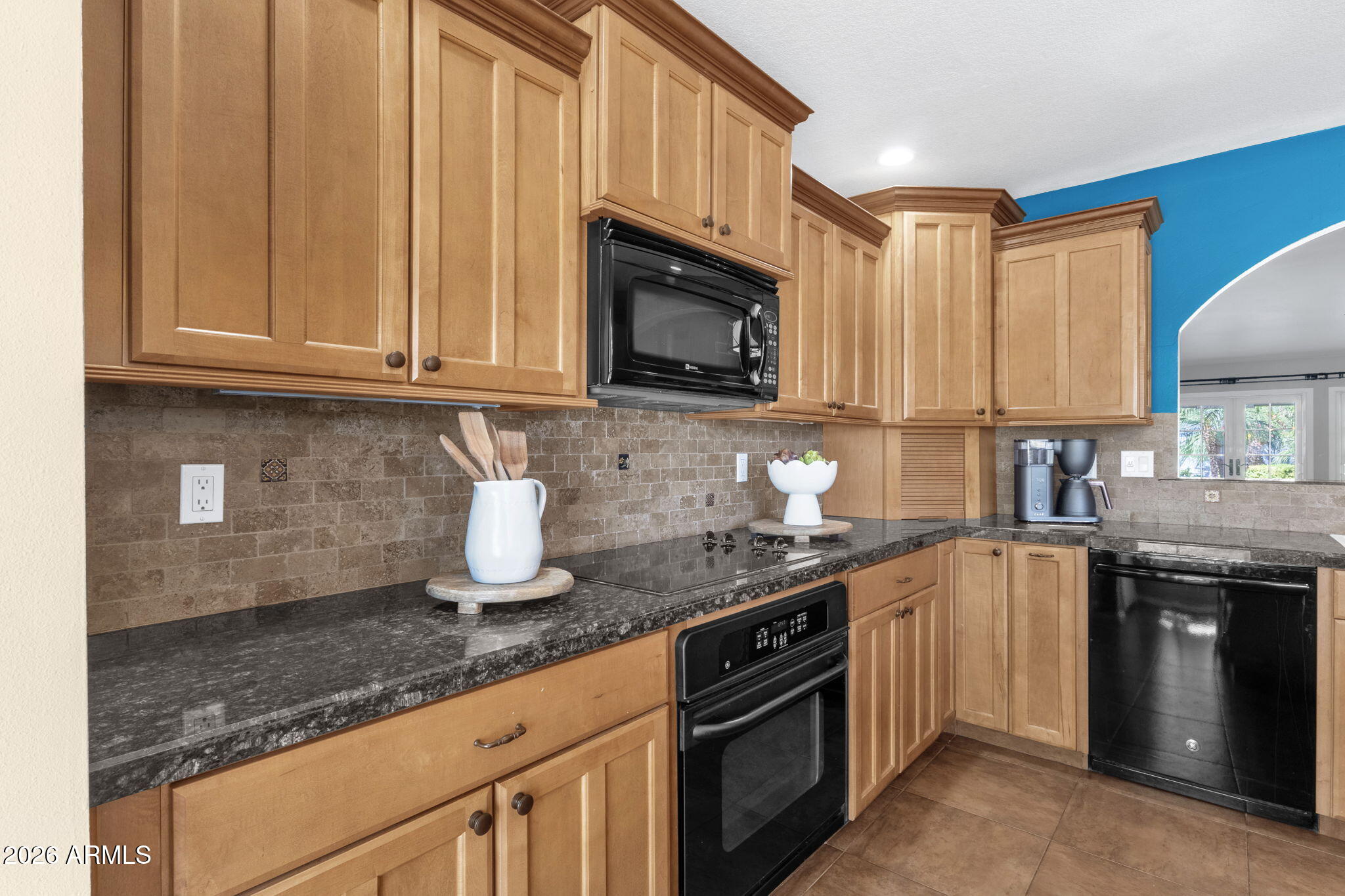 3618 W DEL RIO Street