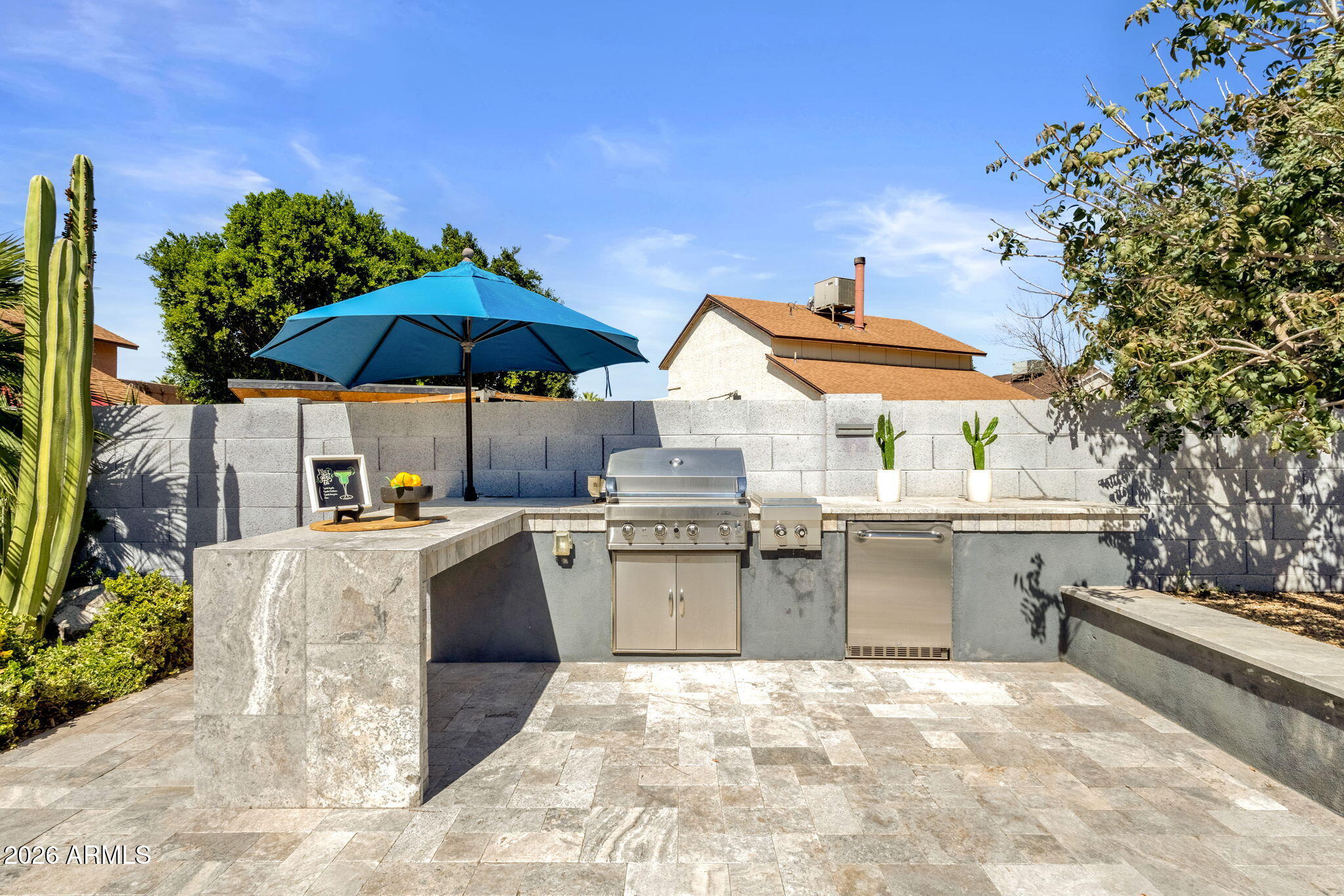 3618 W DEL RIO Street