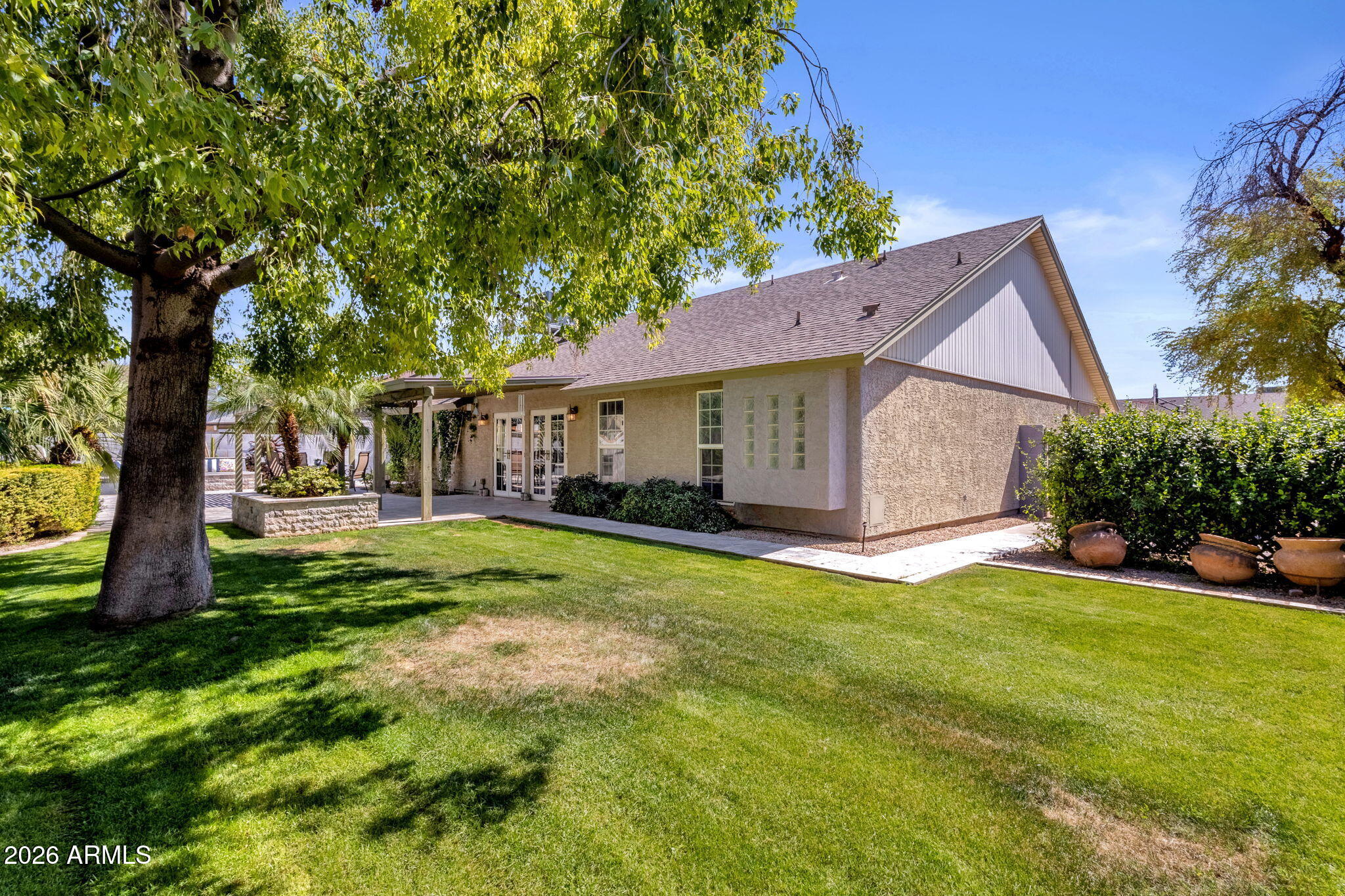 3618 W DEL RIO Street