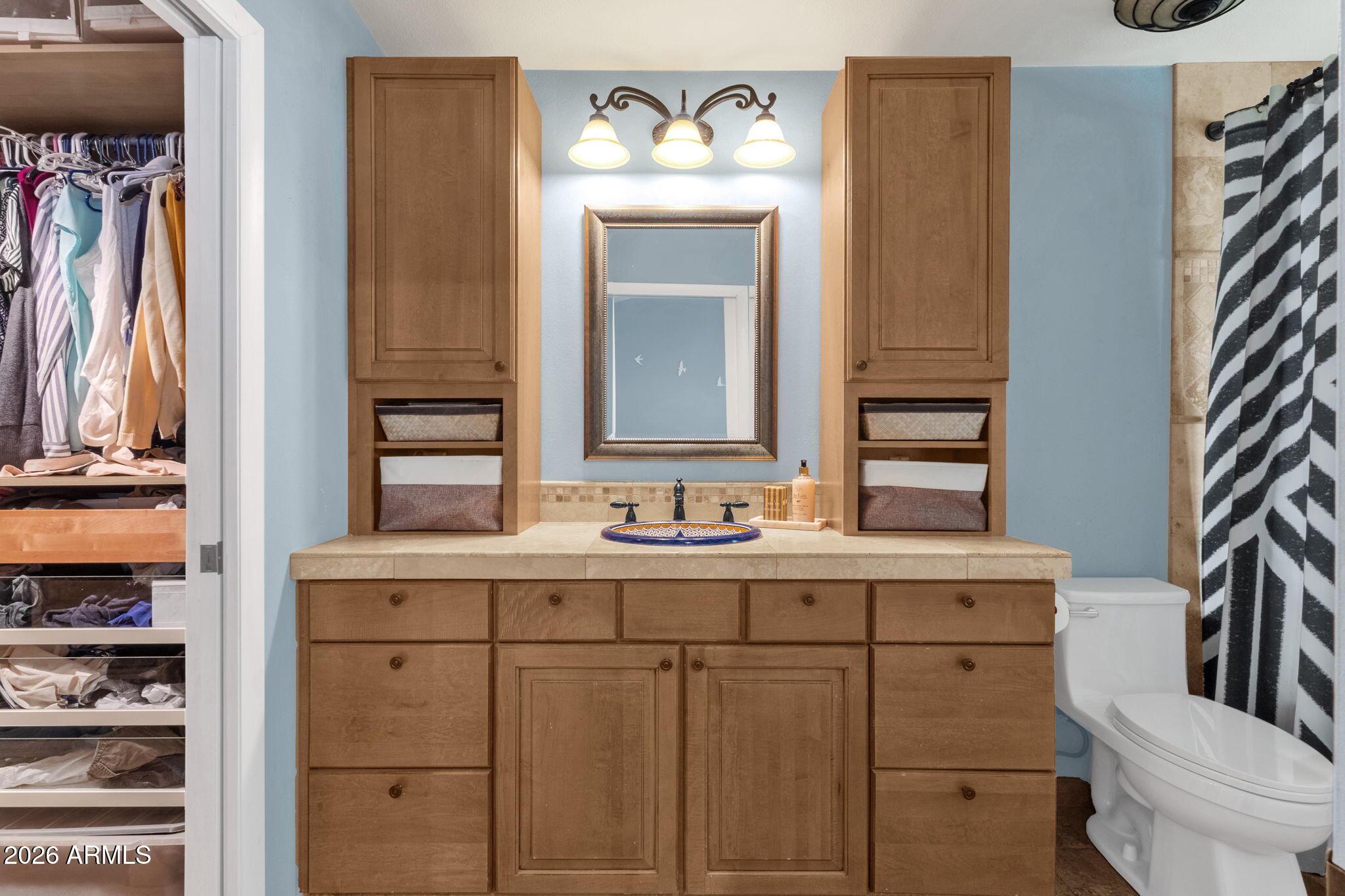 3618 W DEL RIO Street