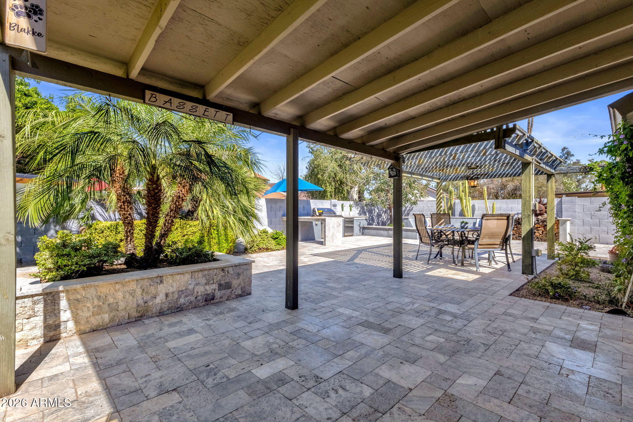 3618 W DEL RIO Street