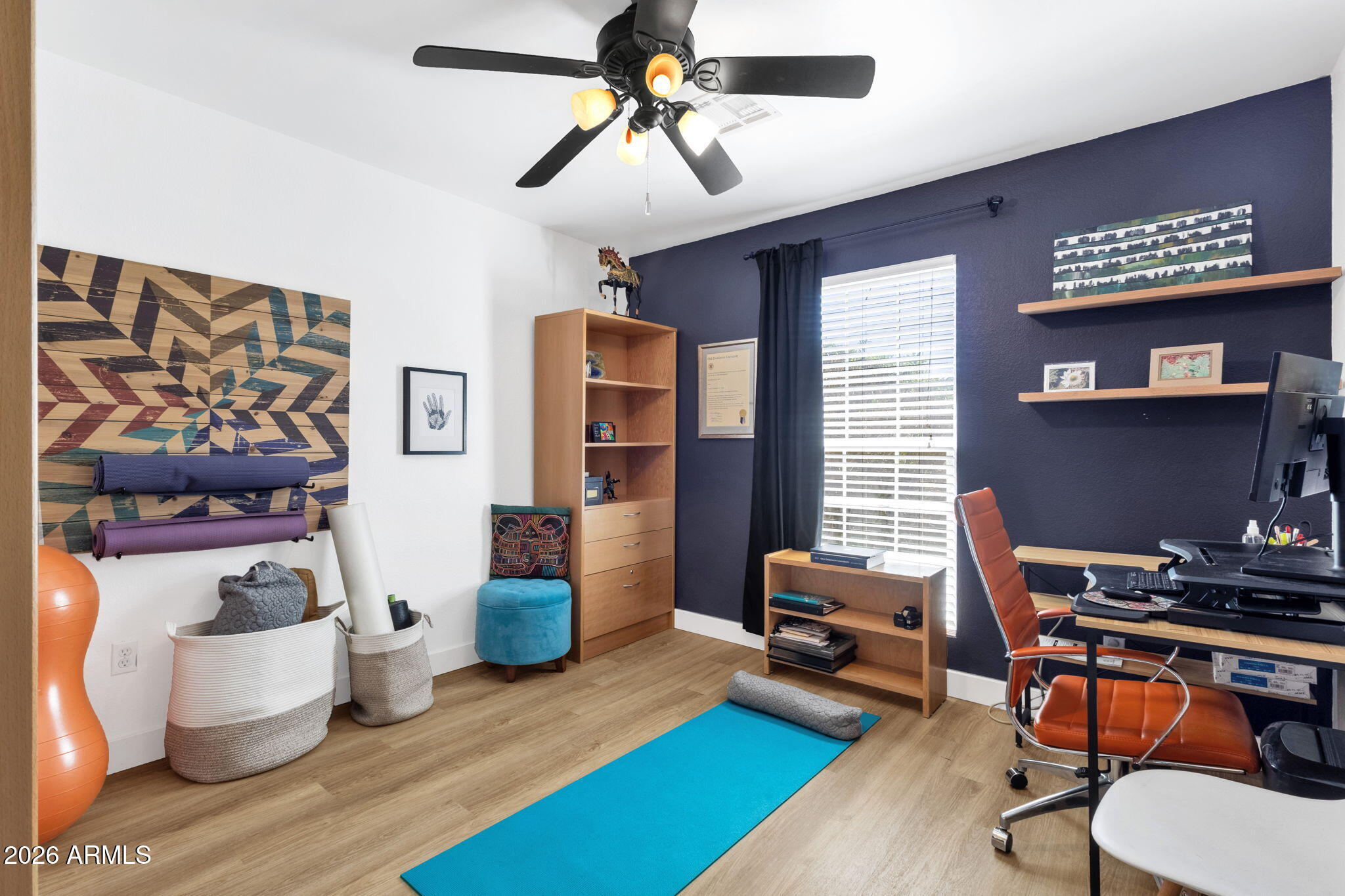 3618 W DEL RIO Street