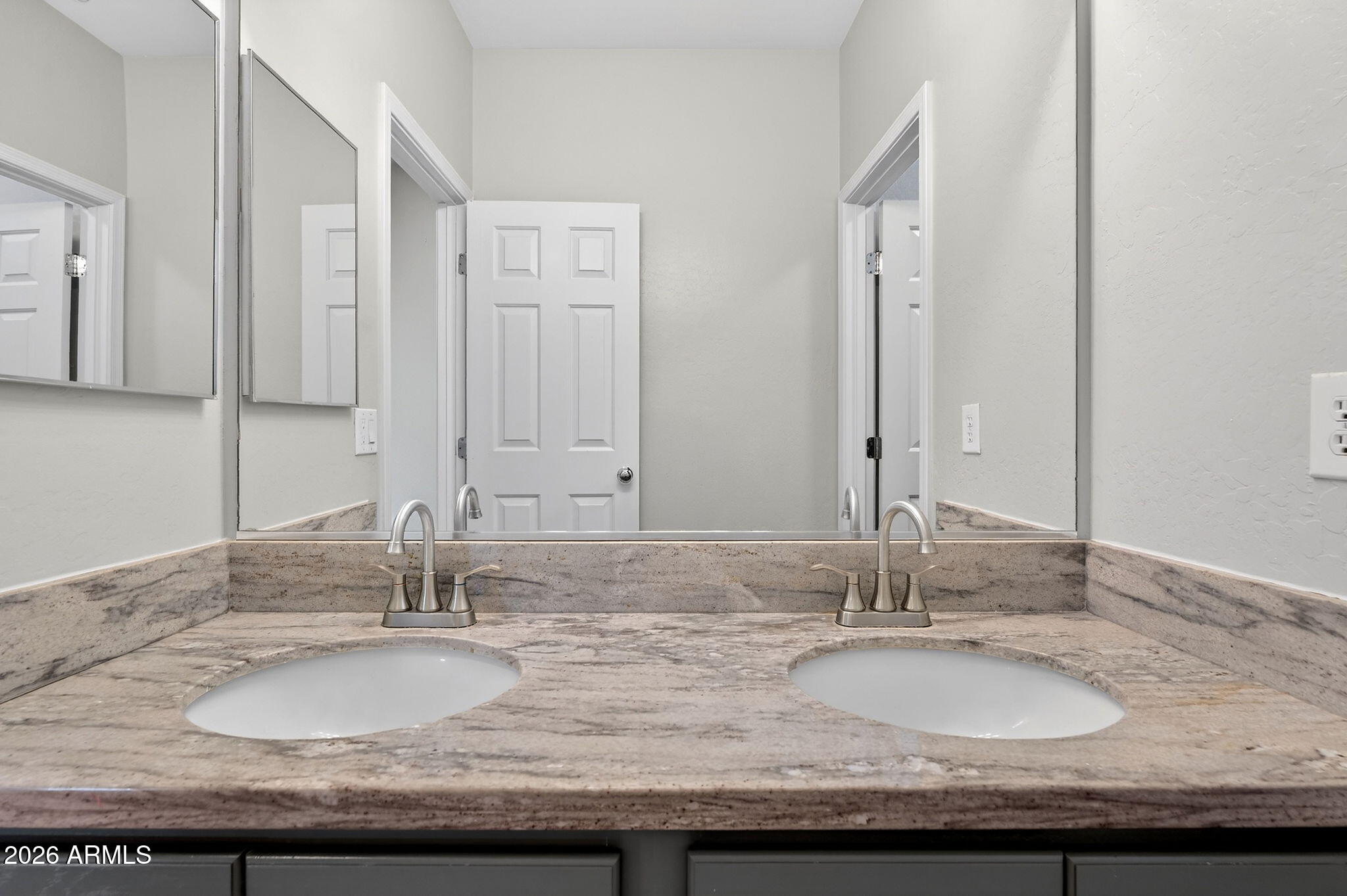 1317 S BANNING Street