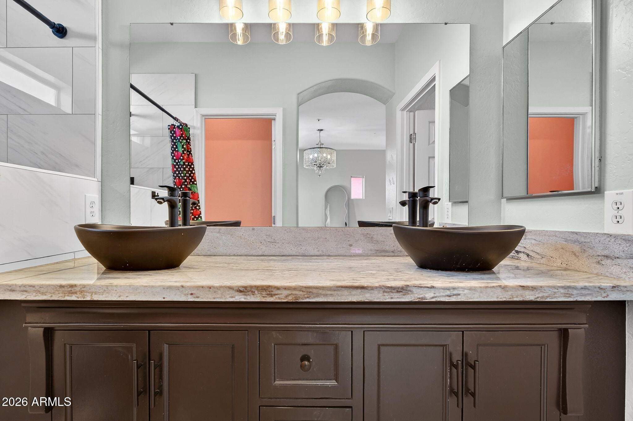 1317 S BANNING Street