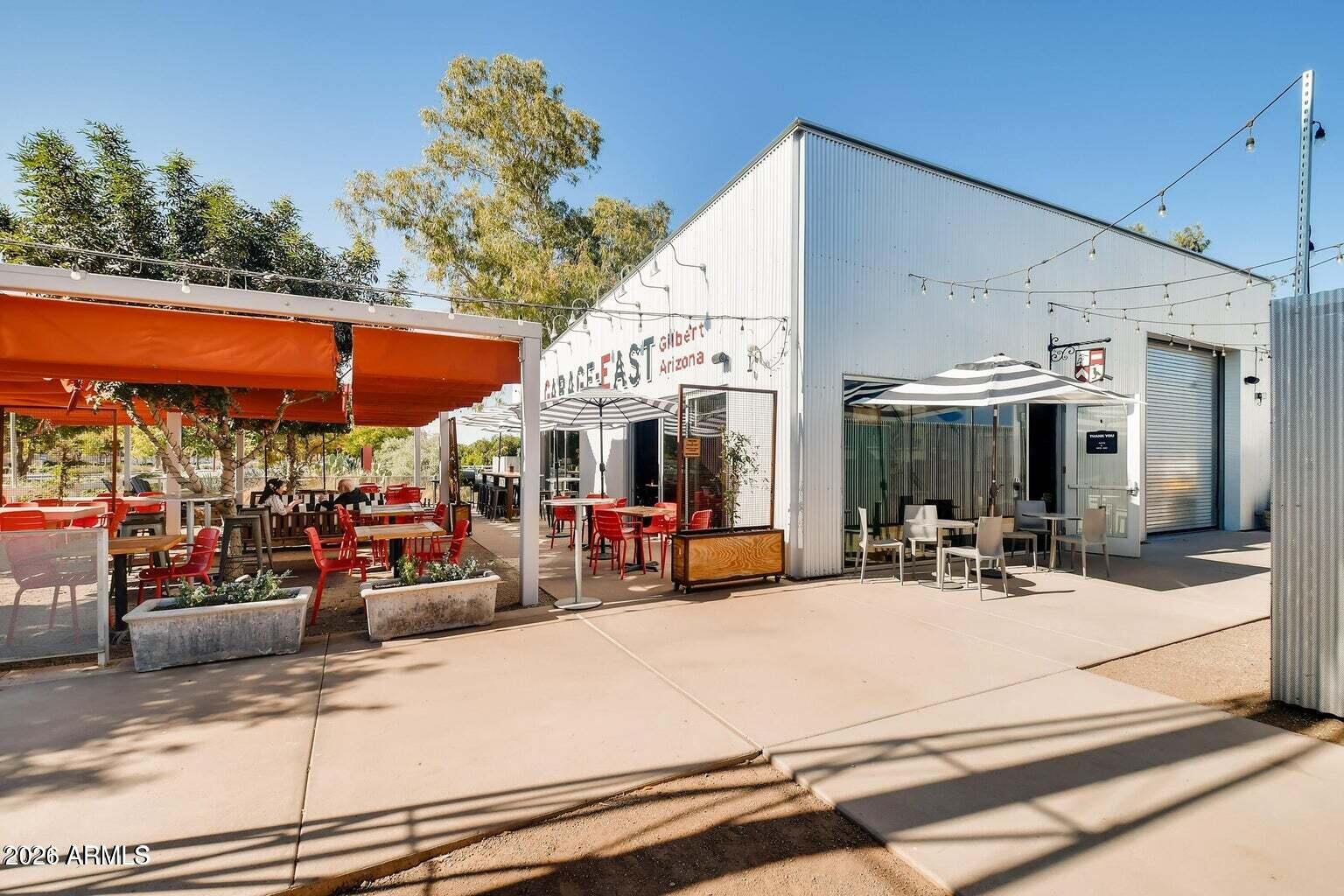 1317 S BANNING Street