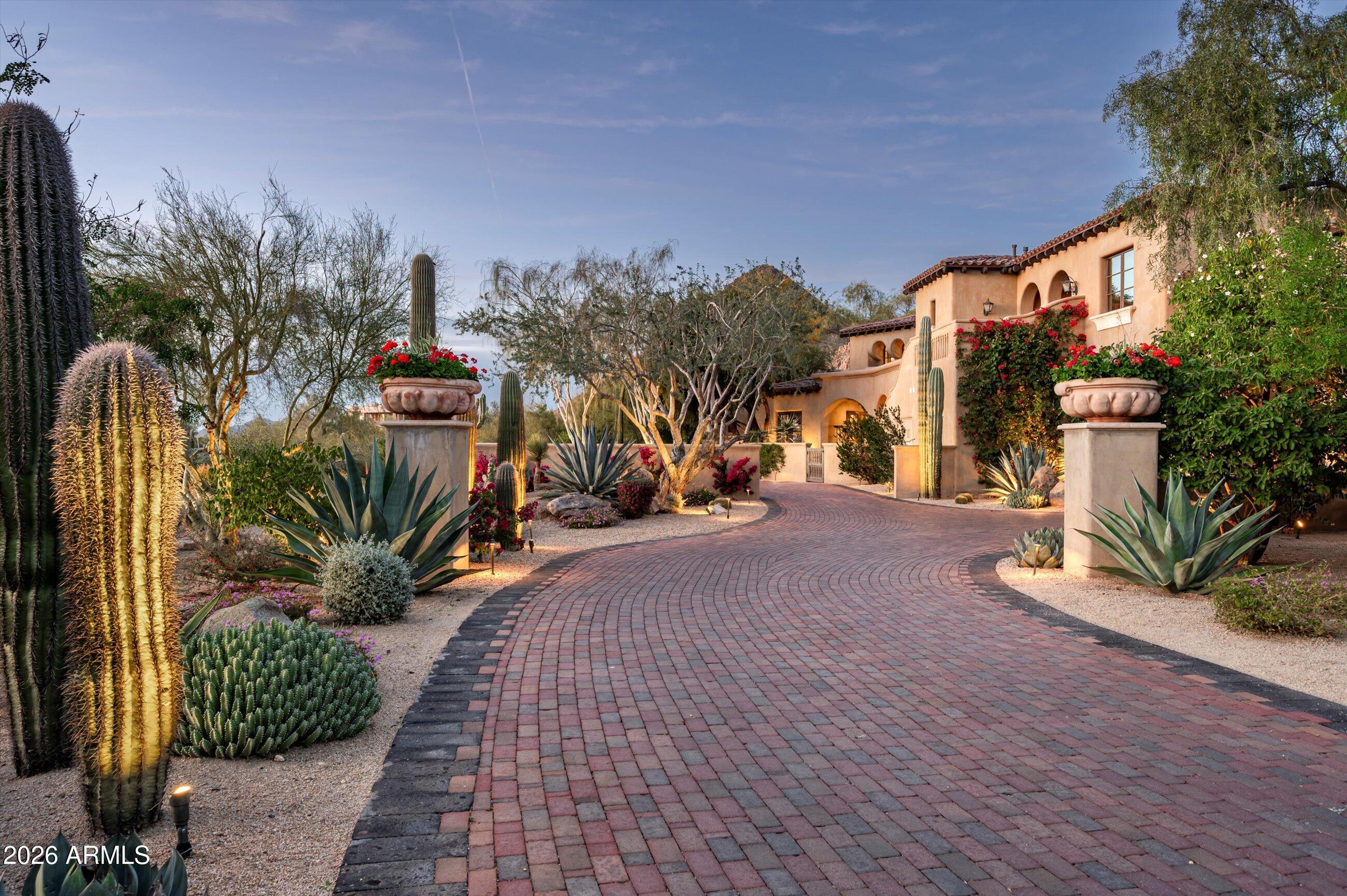 10040 E HAPPY VALLEY Road 8