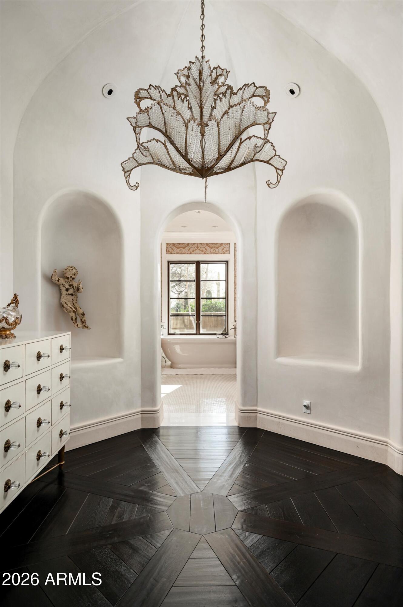 10040 E HAPPY VALLEY Road 8