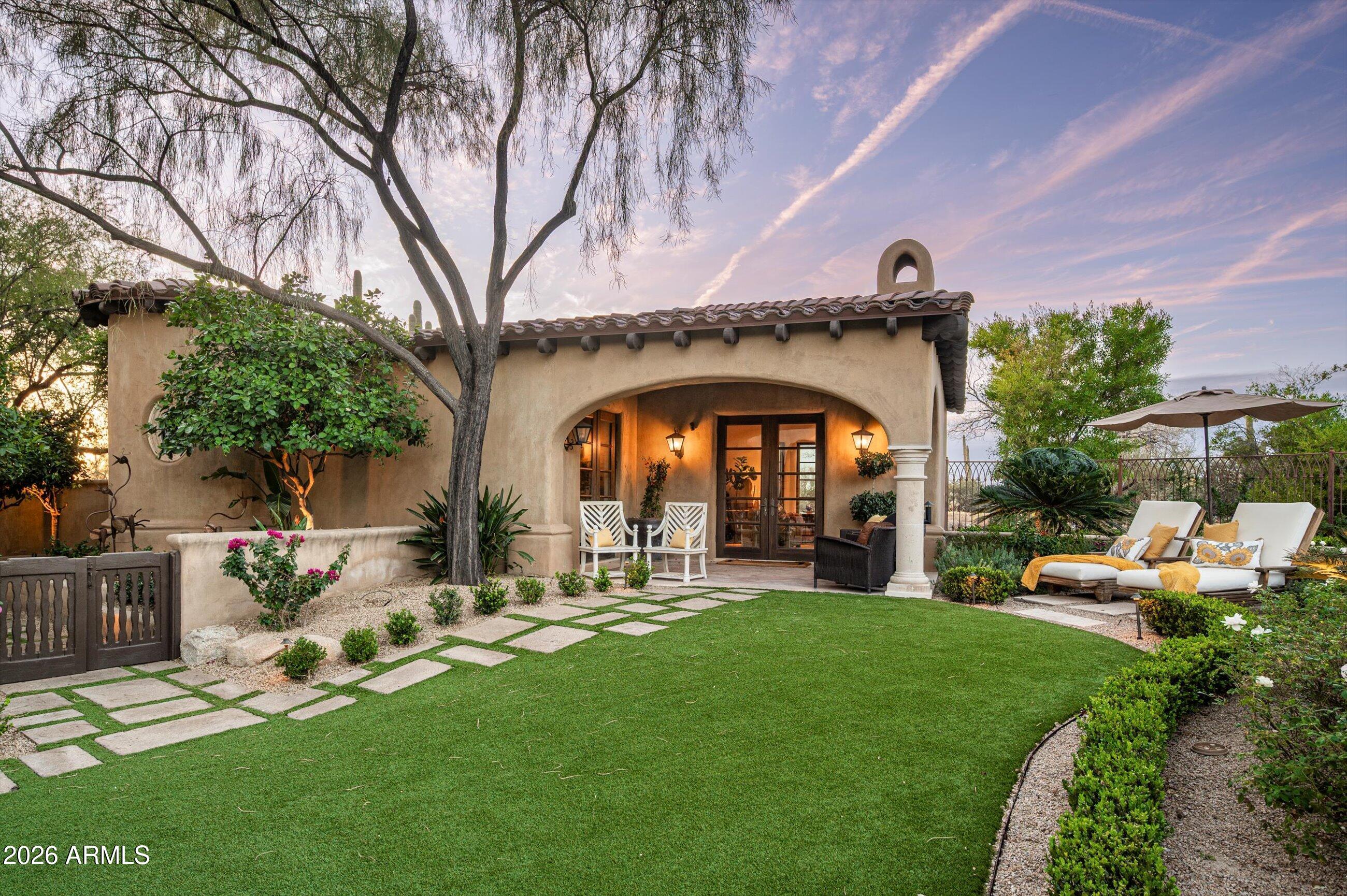 10040 E HAPPY VALLEY Road 8