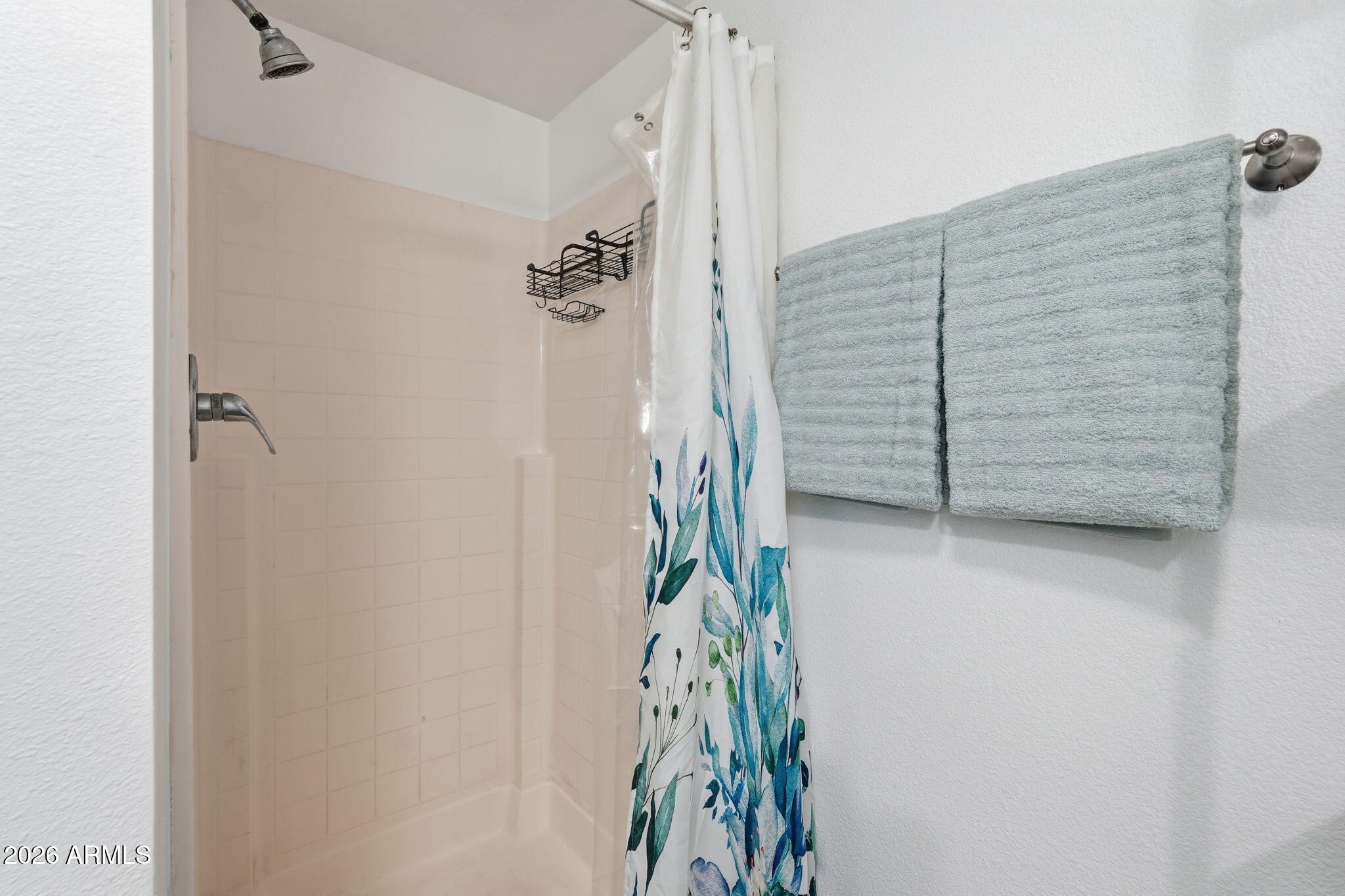 1005 E 8TH Street 2003