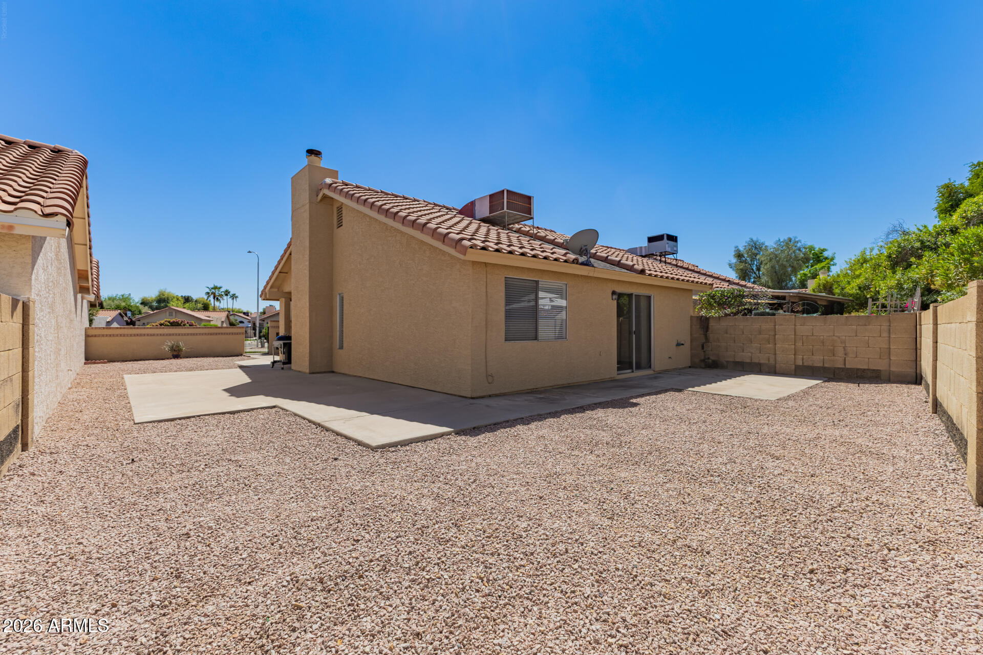 2232 W IRONWOOD Drive