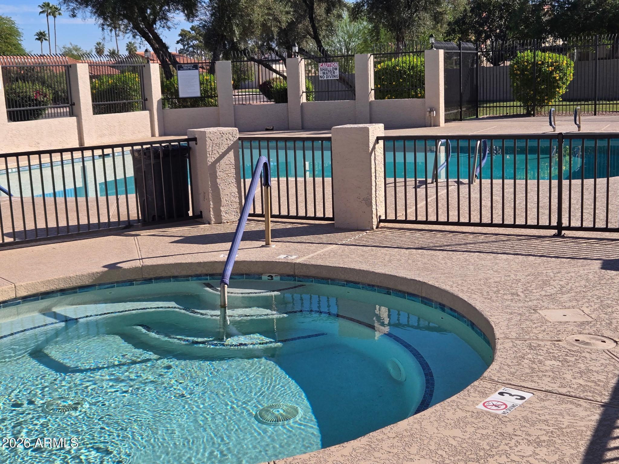 2232 W IRONWOOD Drive